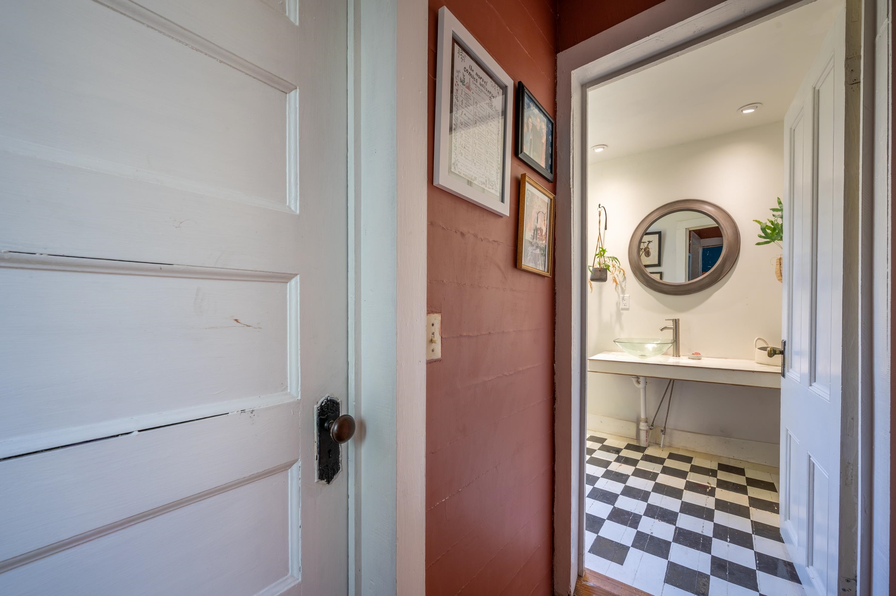 3056 Indian Valley Road NW Radford VA 24141