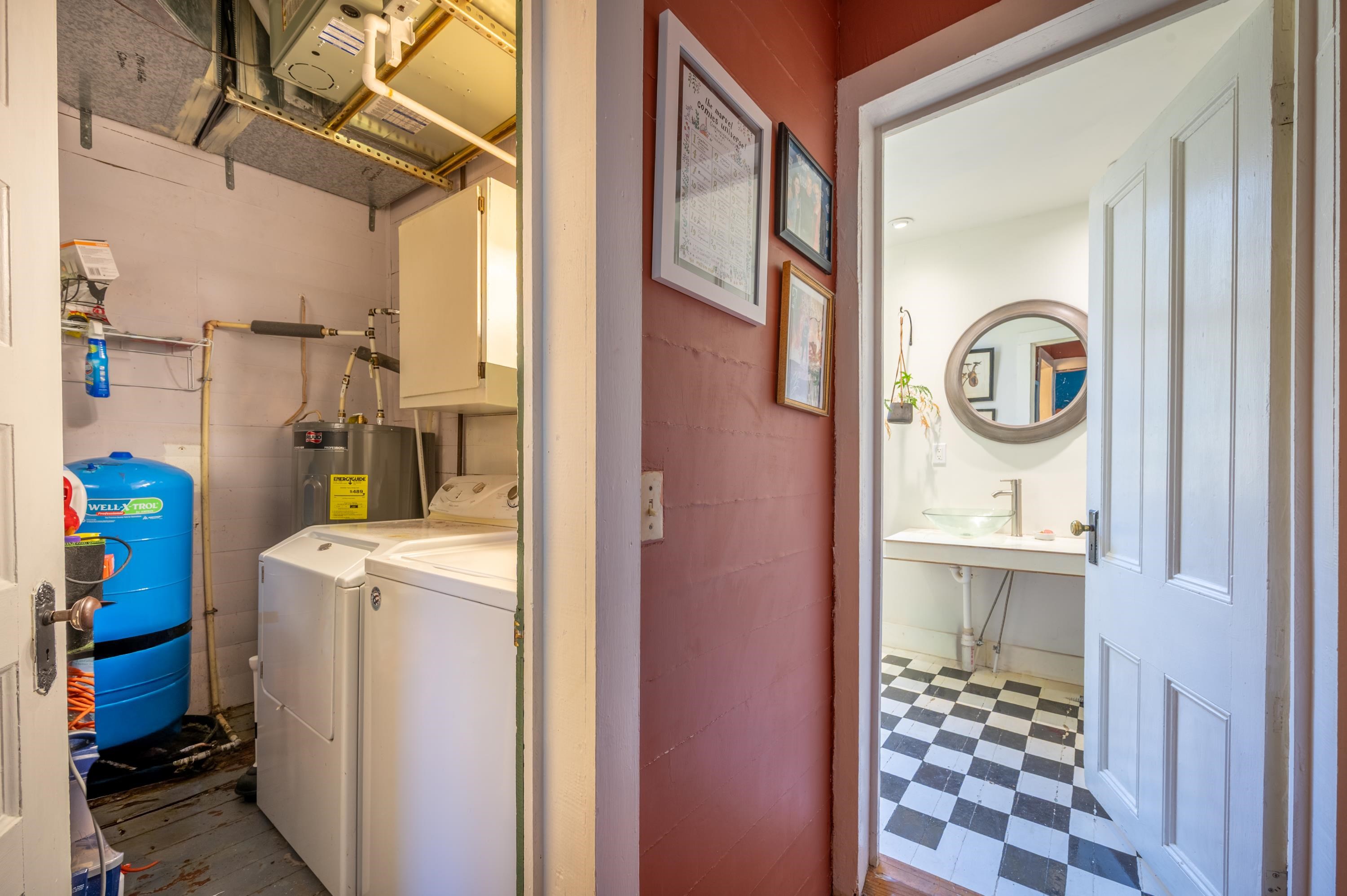 3056 Indian Valley Road NW Radford VA 24141