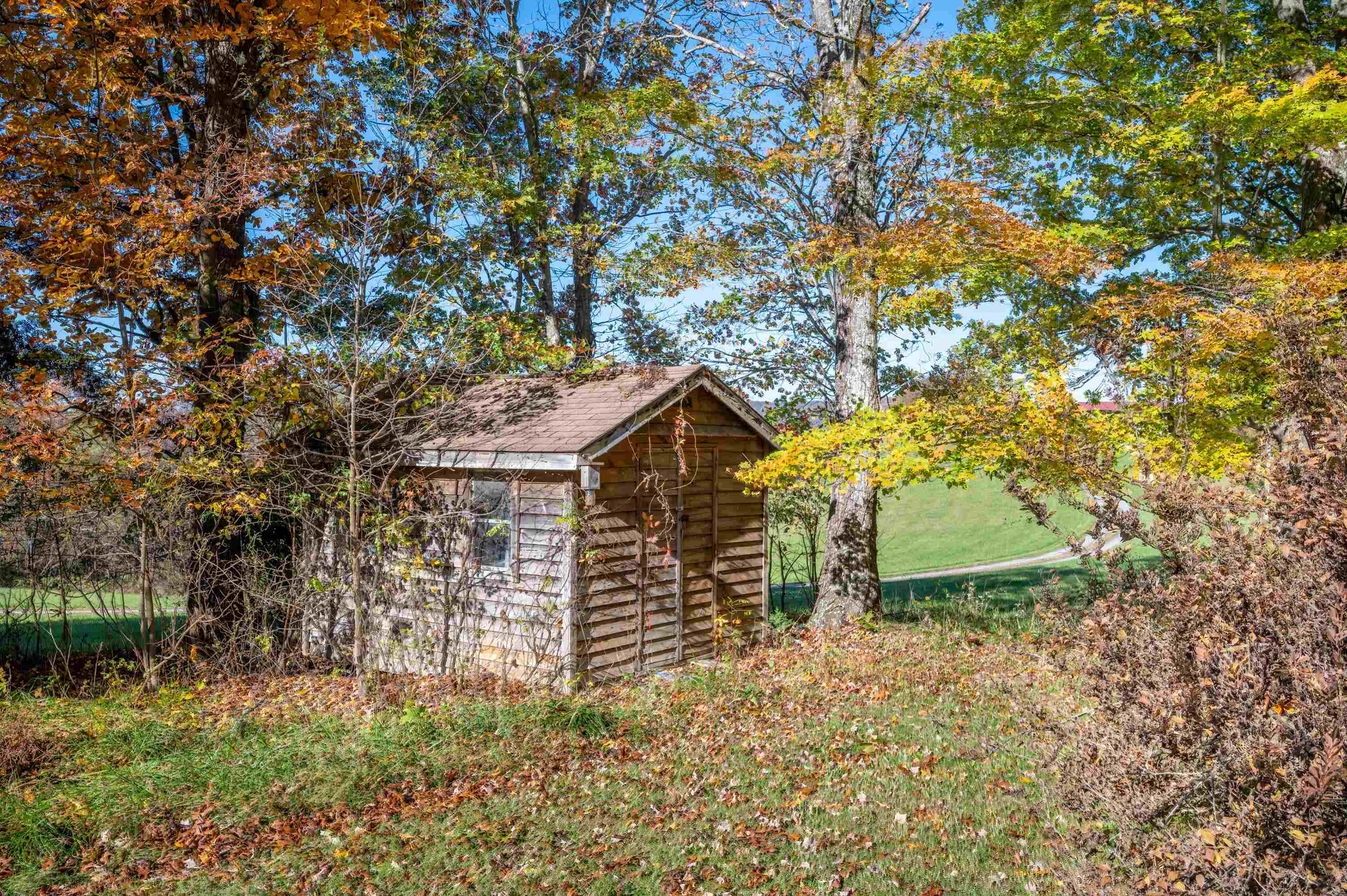 3056 Indian Valley Road NW Radford VA 24141