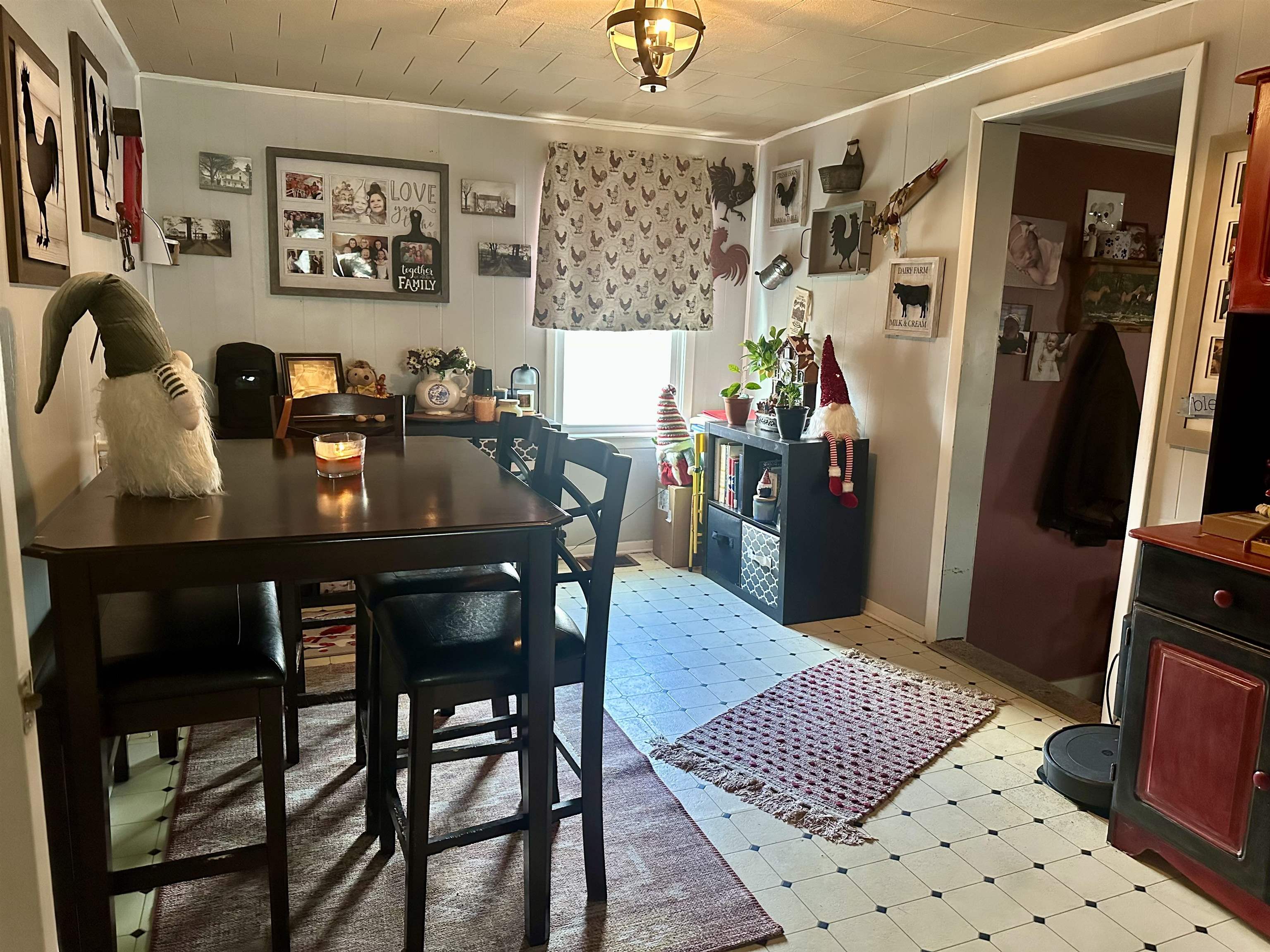 6308 Parrott Mountain Road Parrott VA 24132