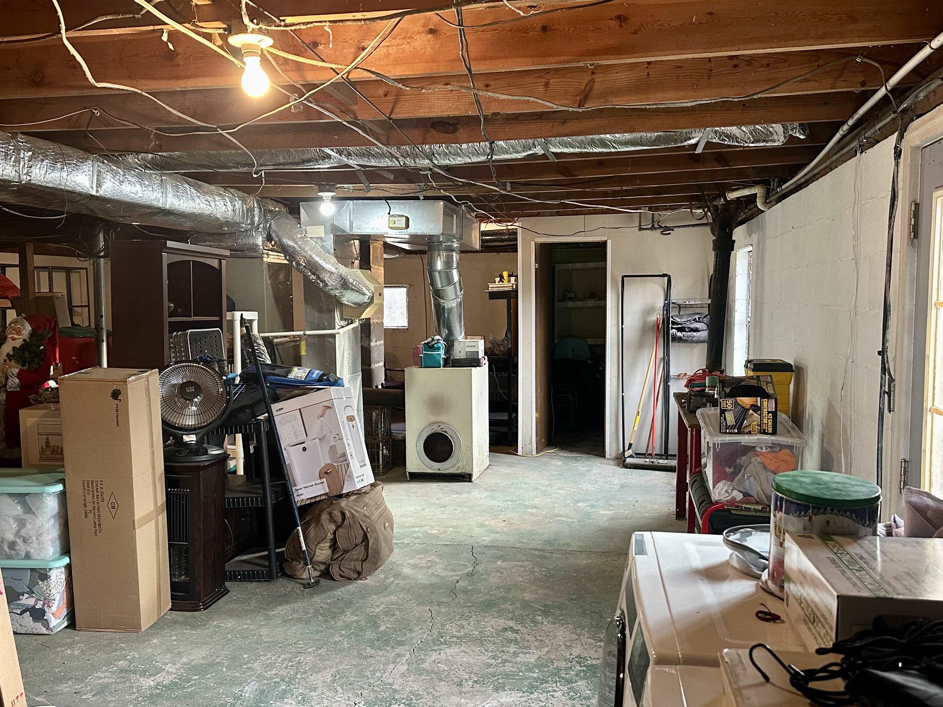 6308 Parrott Mountain Road Parrott VA 24132