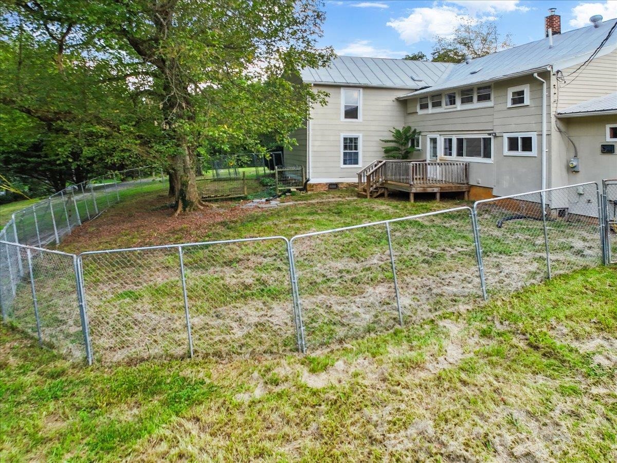 7758 Old Fincastle Road Fincastle VA 24090