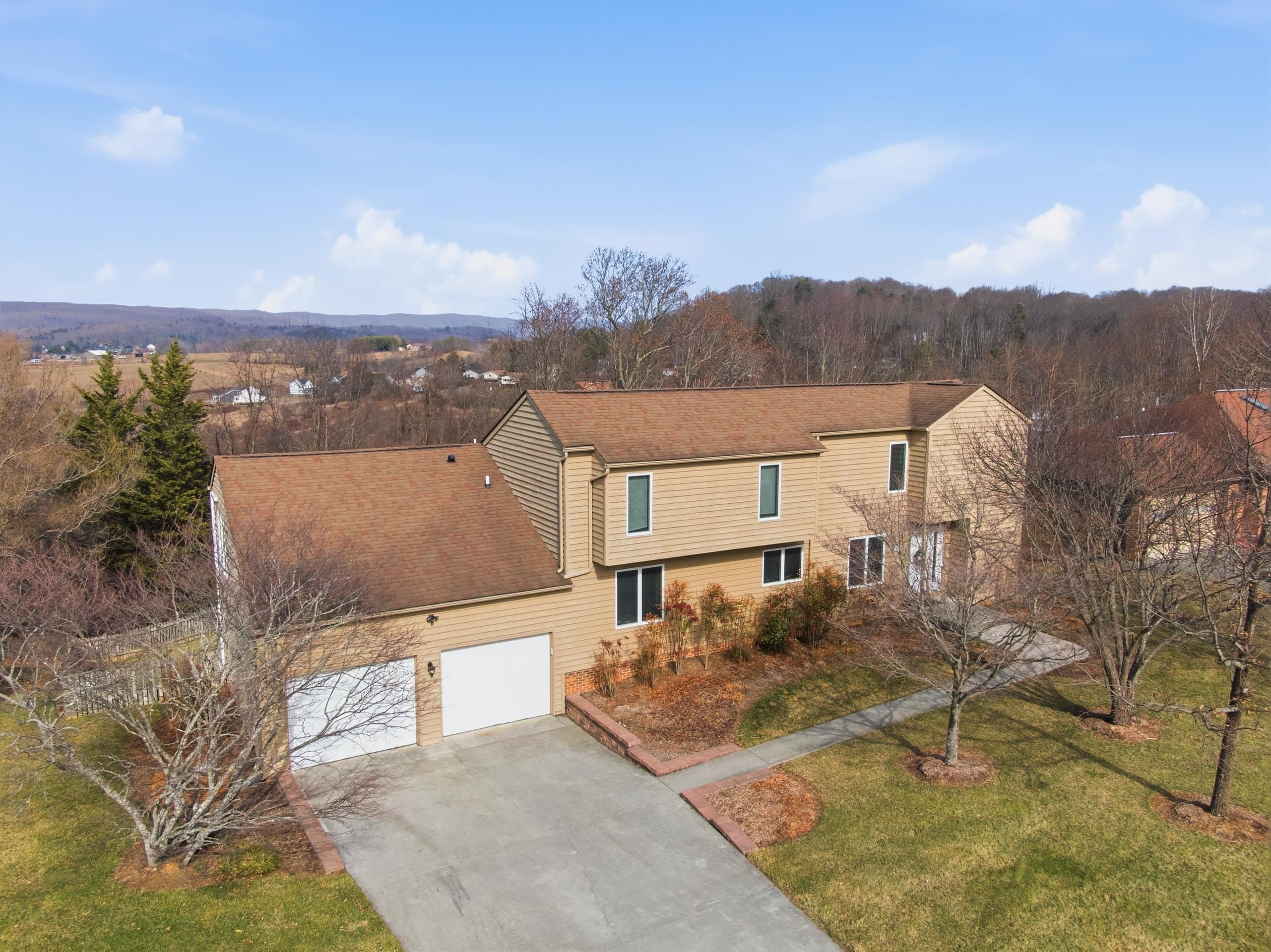 2014 Northside Drive Blacksburg VA 24060