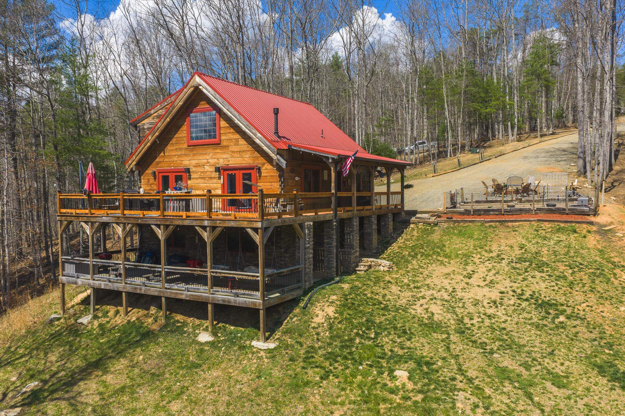 1670 Brick Haven Lane Hillsville VA 24343