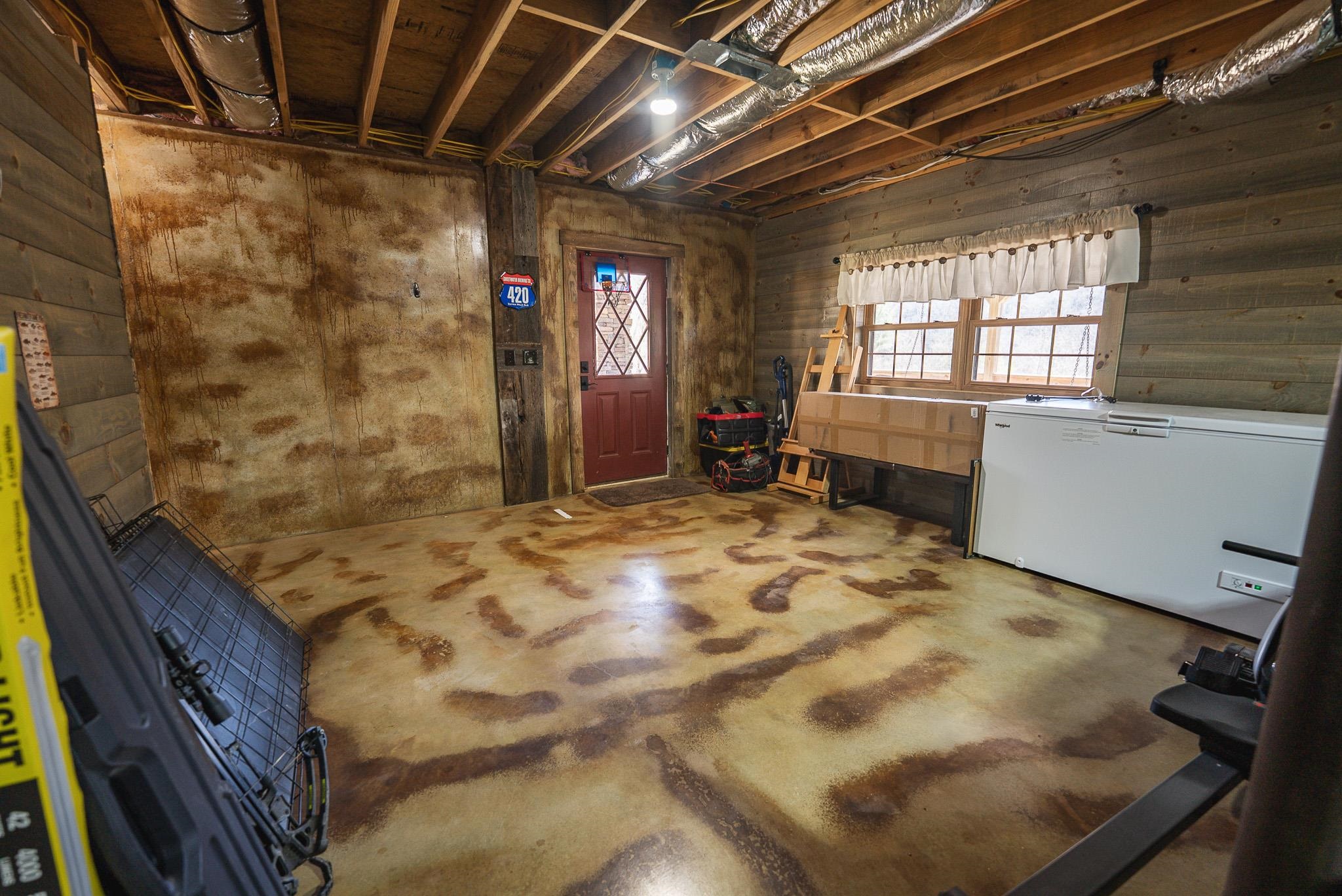 1670 Brick Haven Lane Hillsville VA 24343