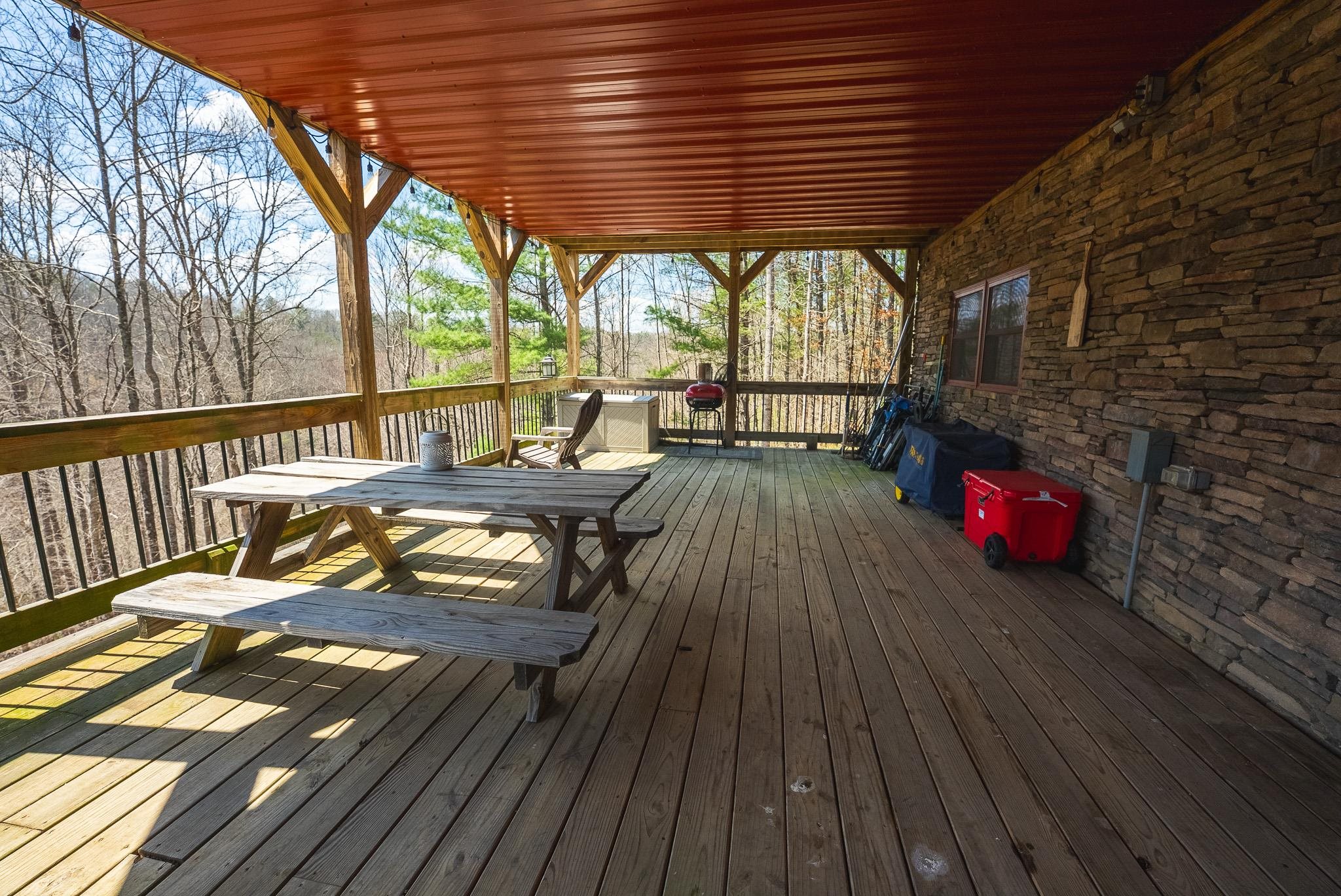 1670 Brick Haven Lane Hillsville VA 24343