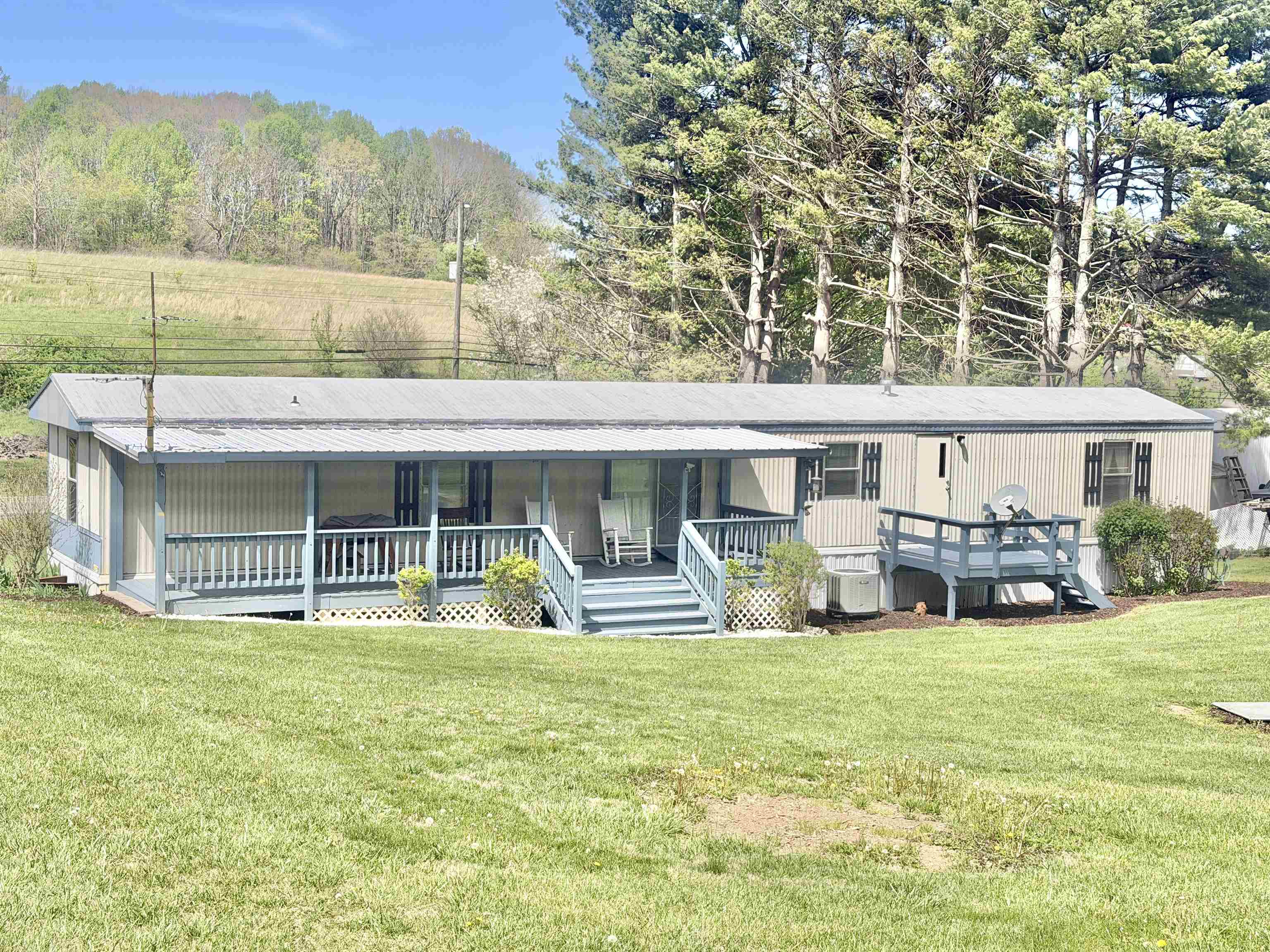 8117 W Lee Highway Rural Retreat VA 24368