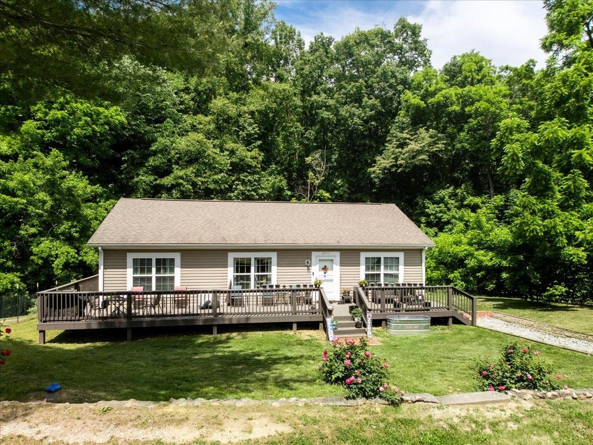8379 Blackfish Drive Radford VA 24141