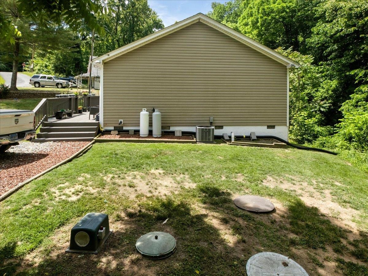 8379 Blackfish Drive Radford VA 24141
