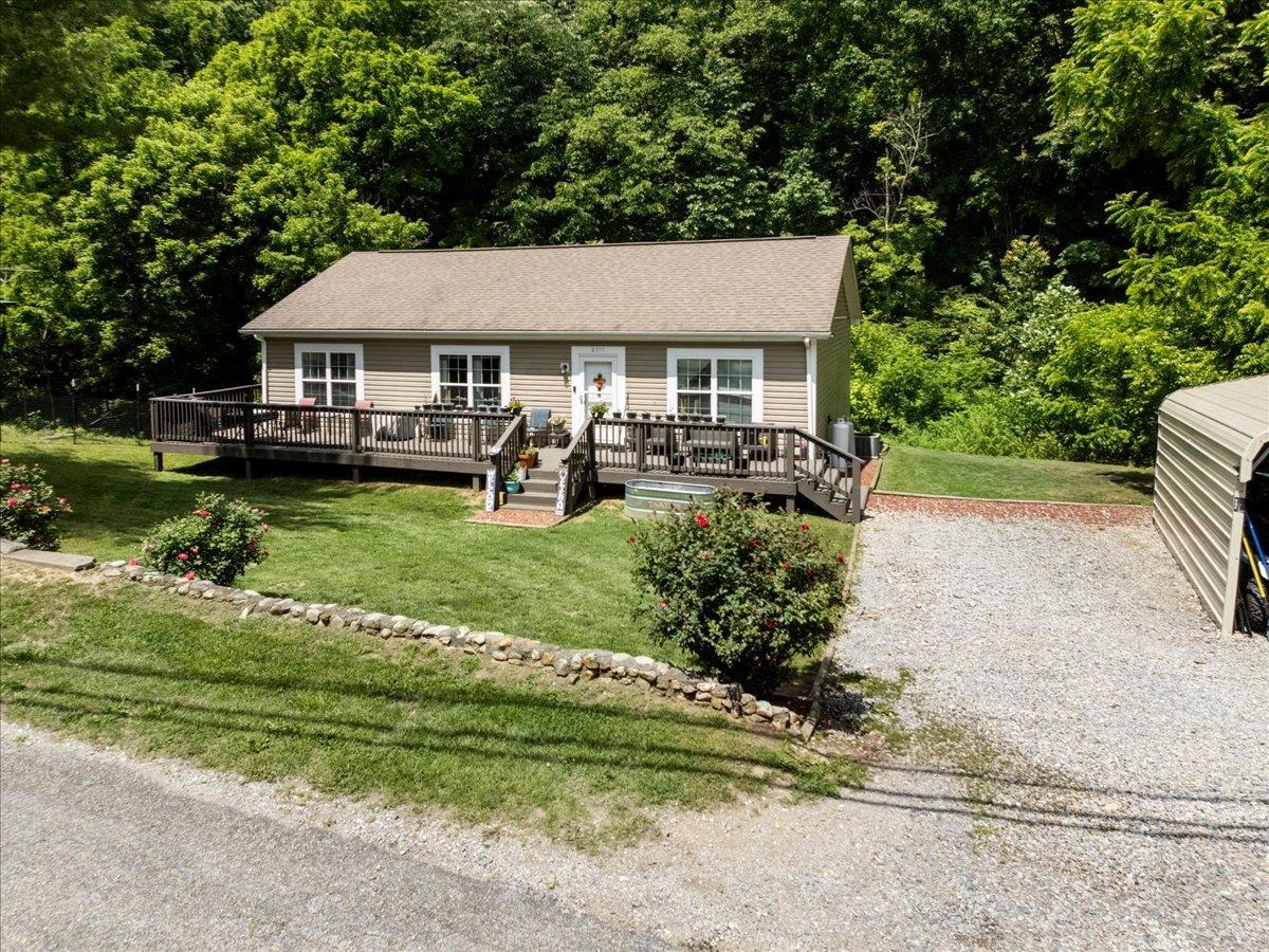 8379 Blackfish Drive Radford VA 24141