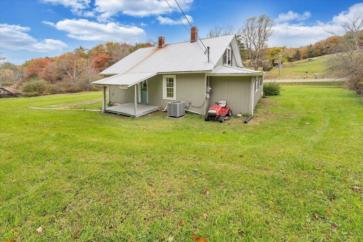 3957 Poplar Camp Road Hillsville VA 24343