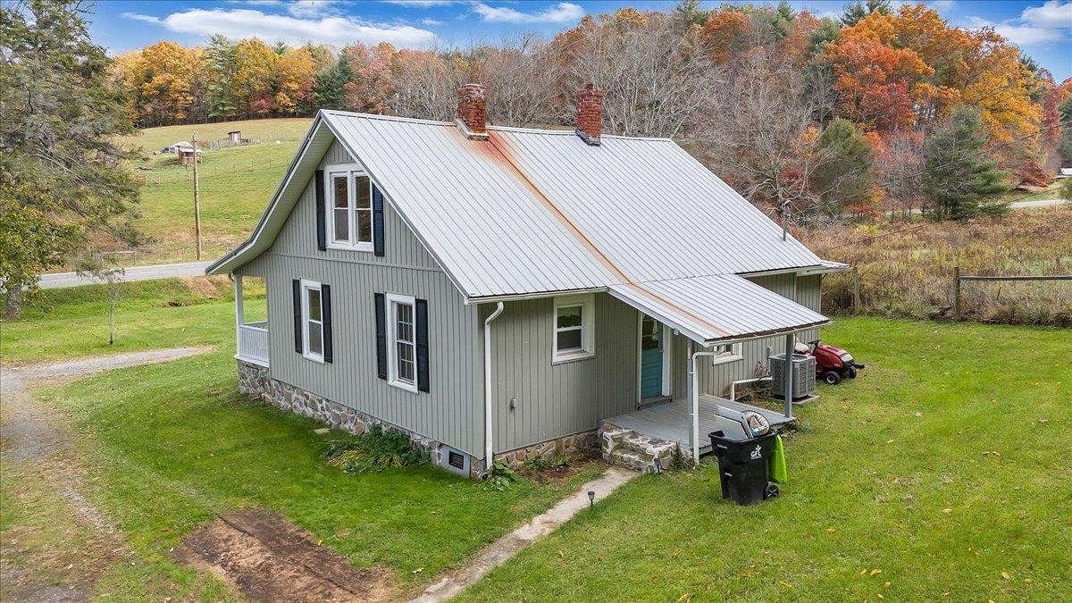 3957 Poplar Camp Road Hillsville VA 24343