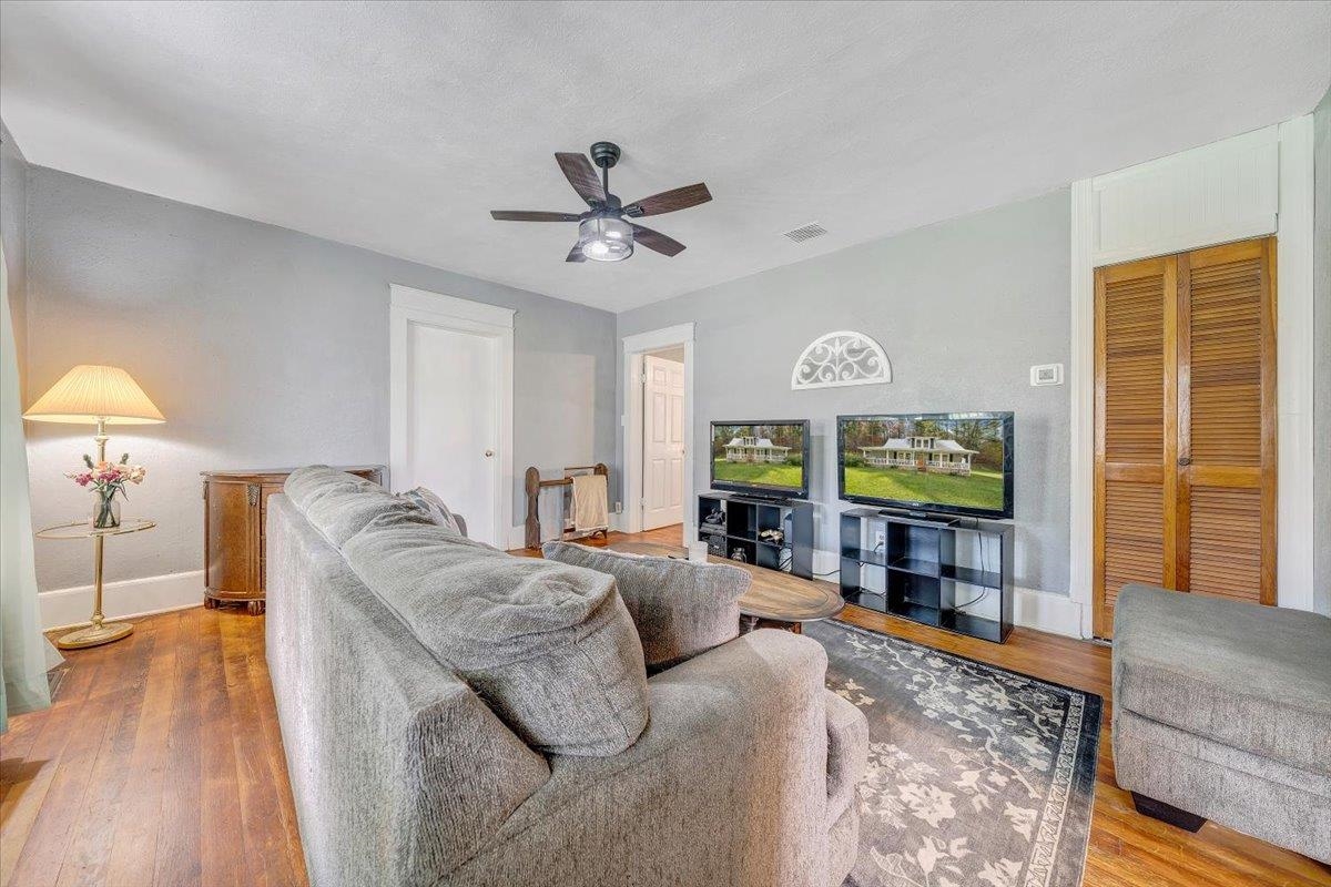 3957 Poplar Camp Road Hillsville VA 24343