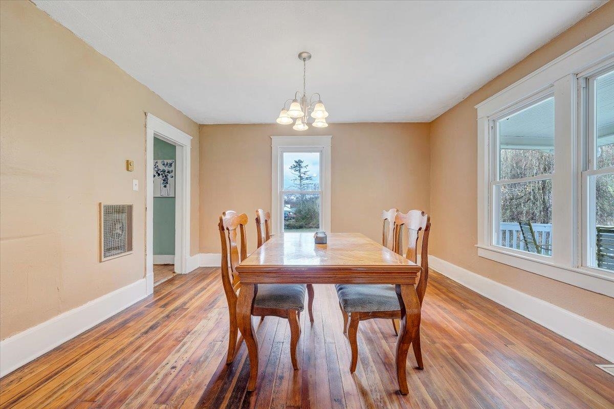 3957 Poplar Camp Road Hillsville VA 24343