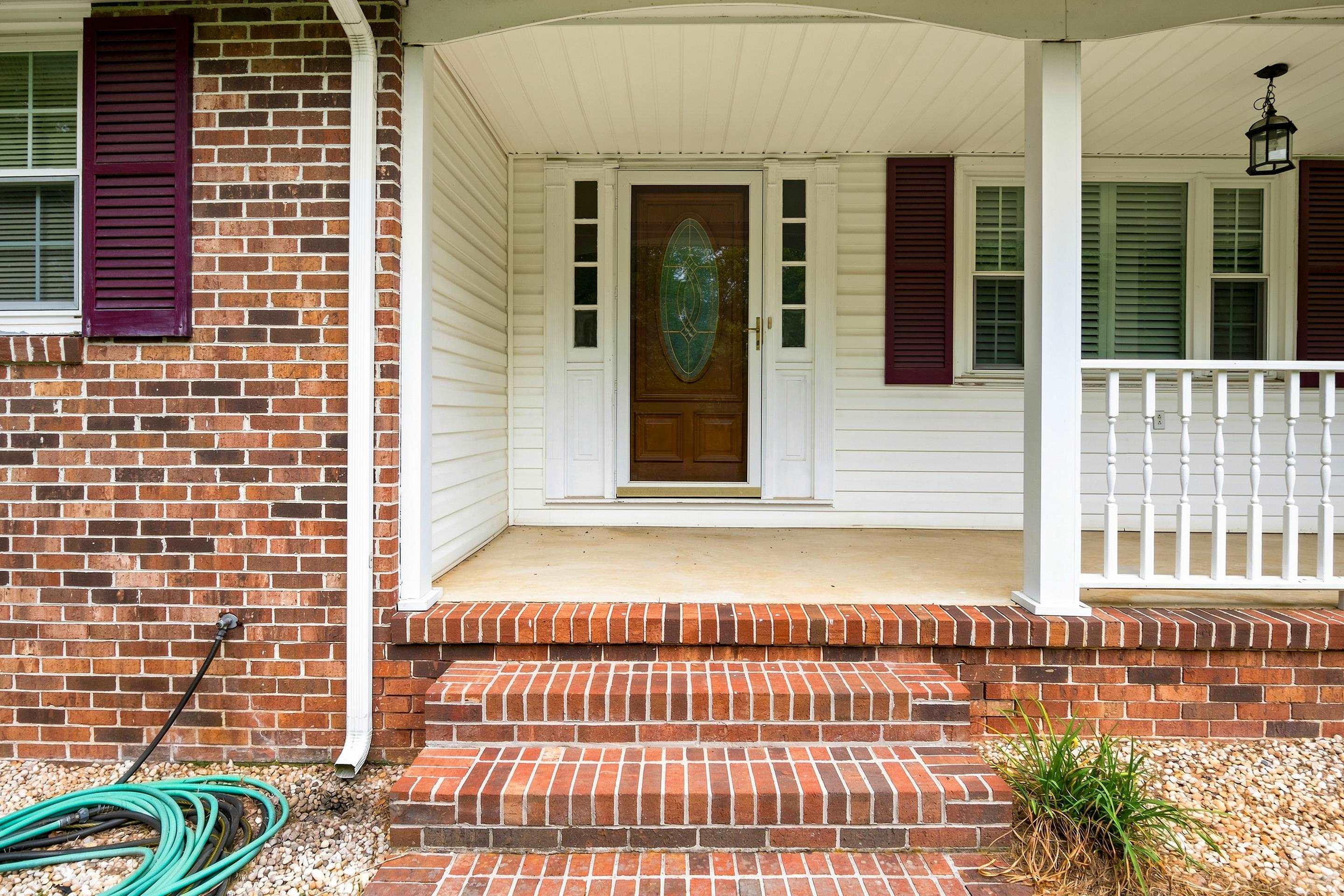 7543 Indian Valley Road NW Willis VA 24380