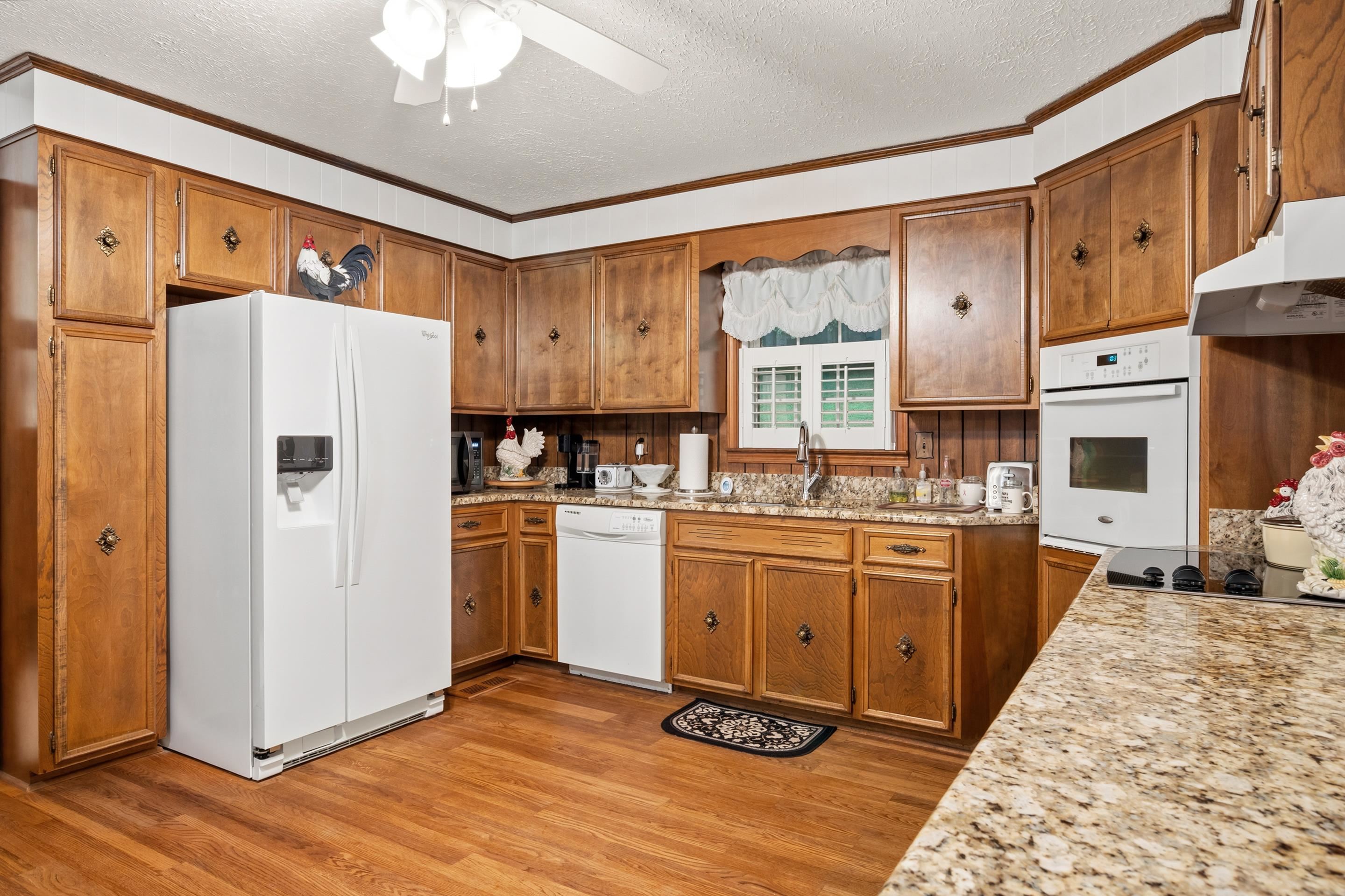 7543 Indian Valley Road NW Willis VA 24380
