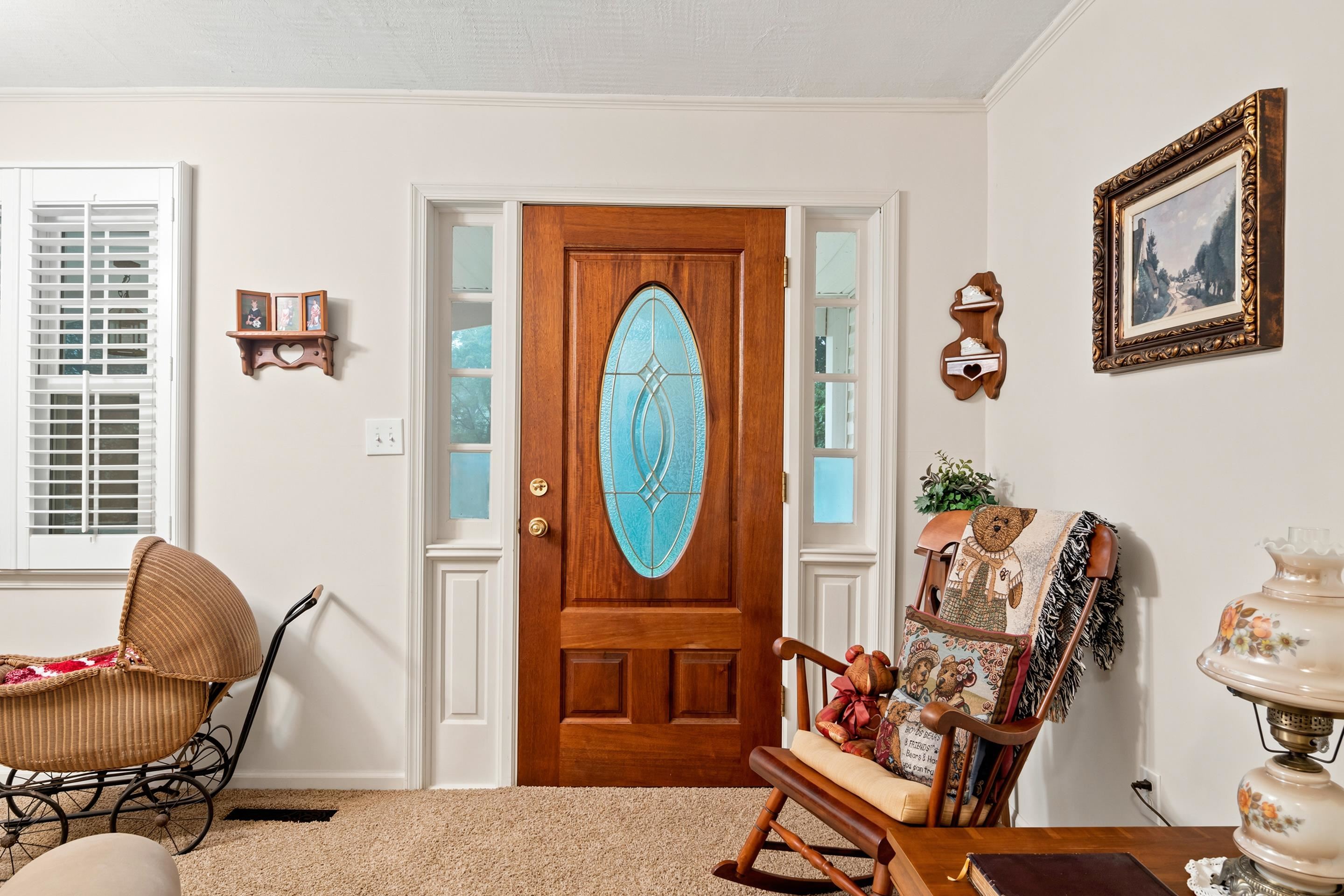7543 Indian Valley Road NW Willis VA 24380