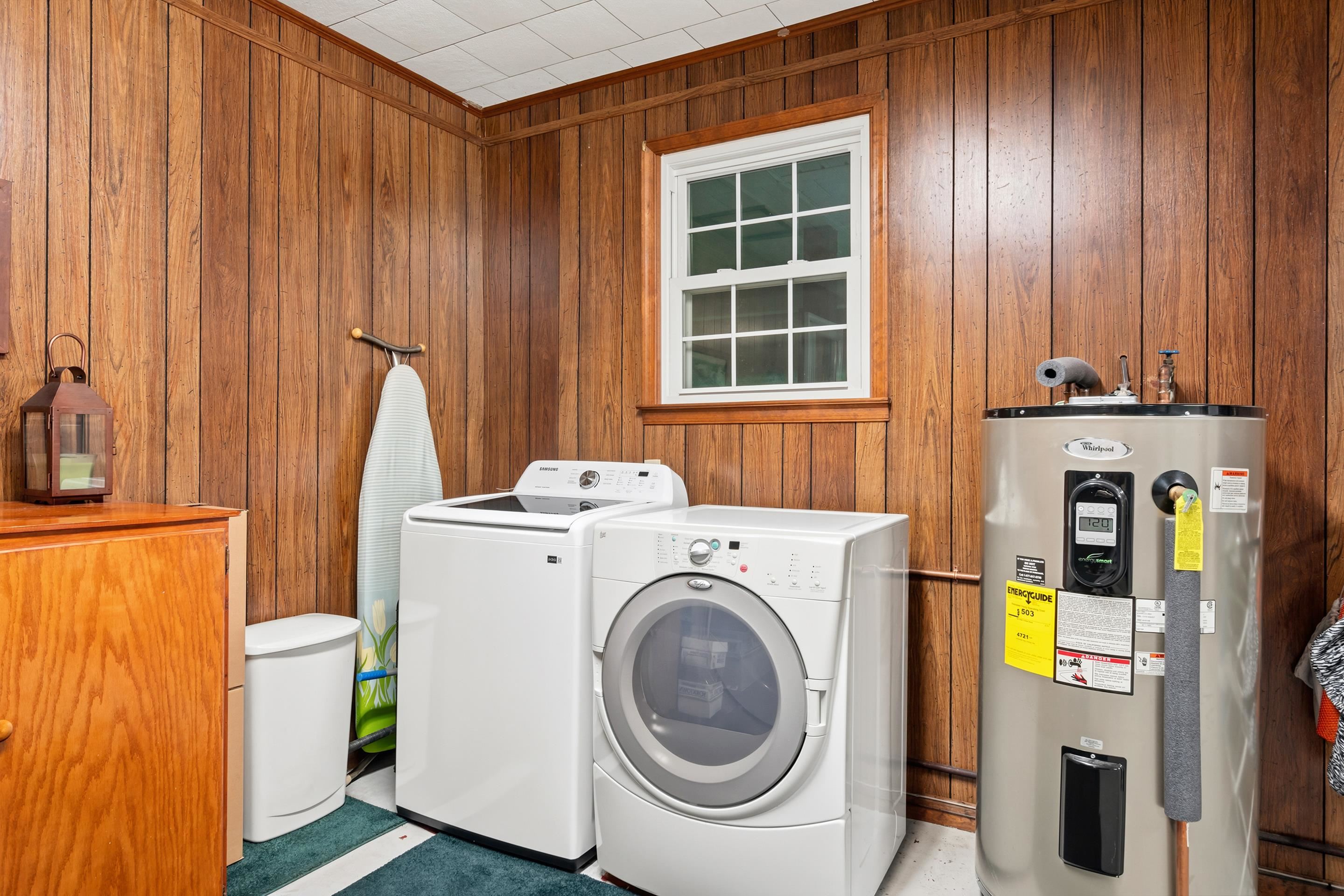 7543 Indian Valley Road NW Willis VA 24380