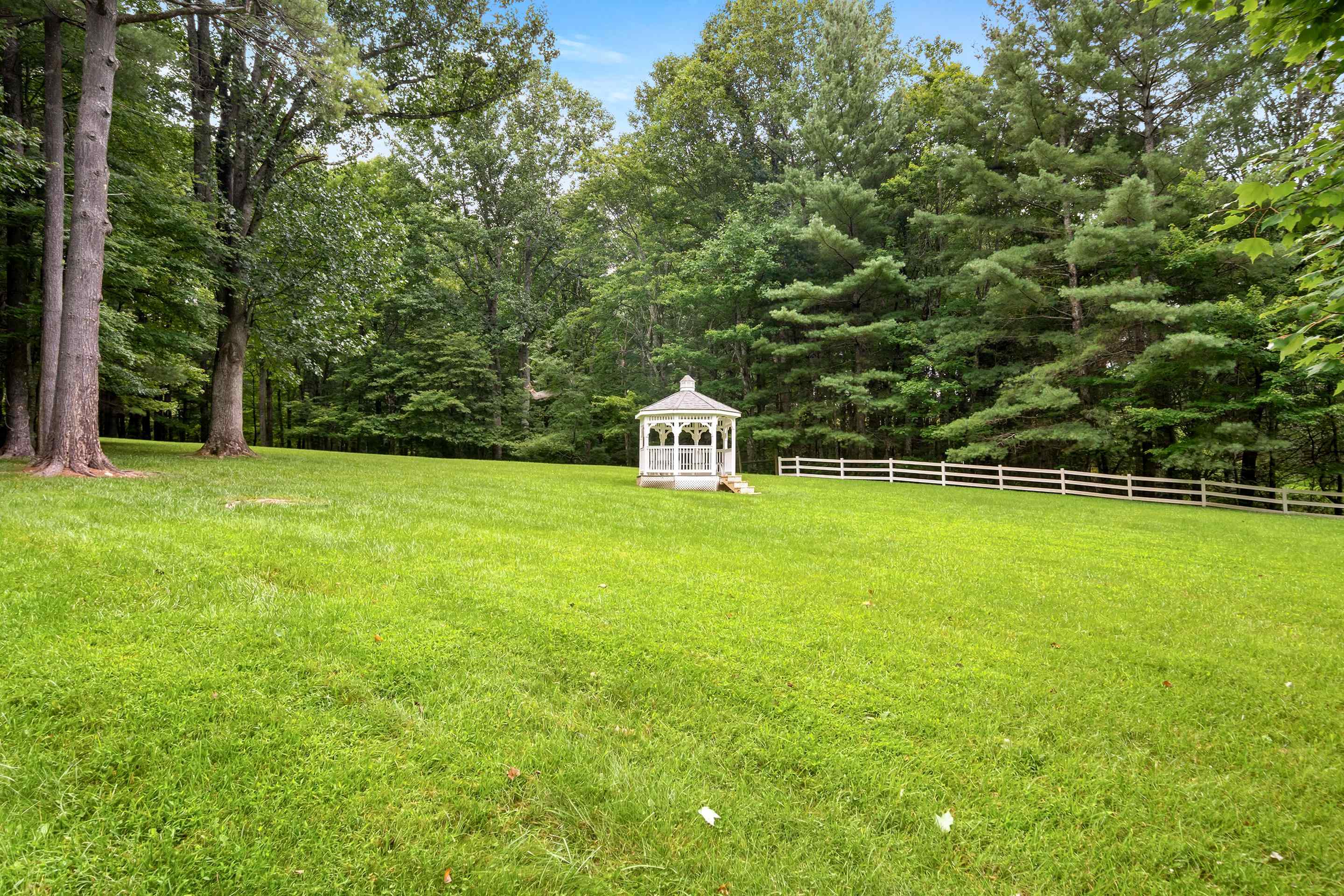 7543 Indian Valley Road NW Willis VA 24380