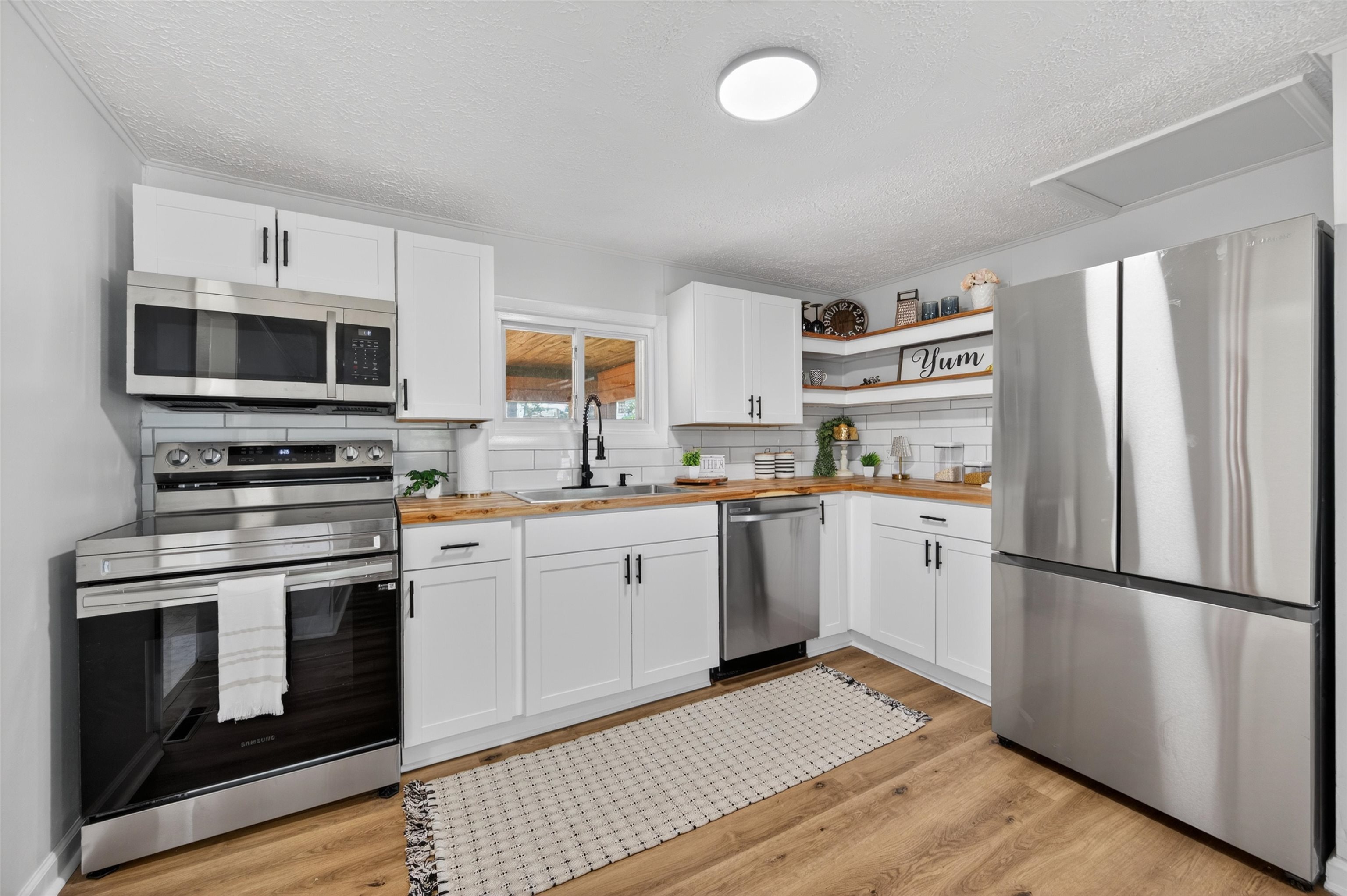 5201 Colonial Drive Dublin VA 24084