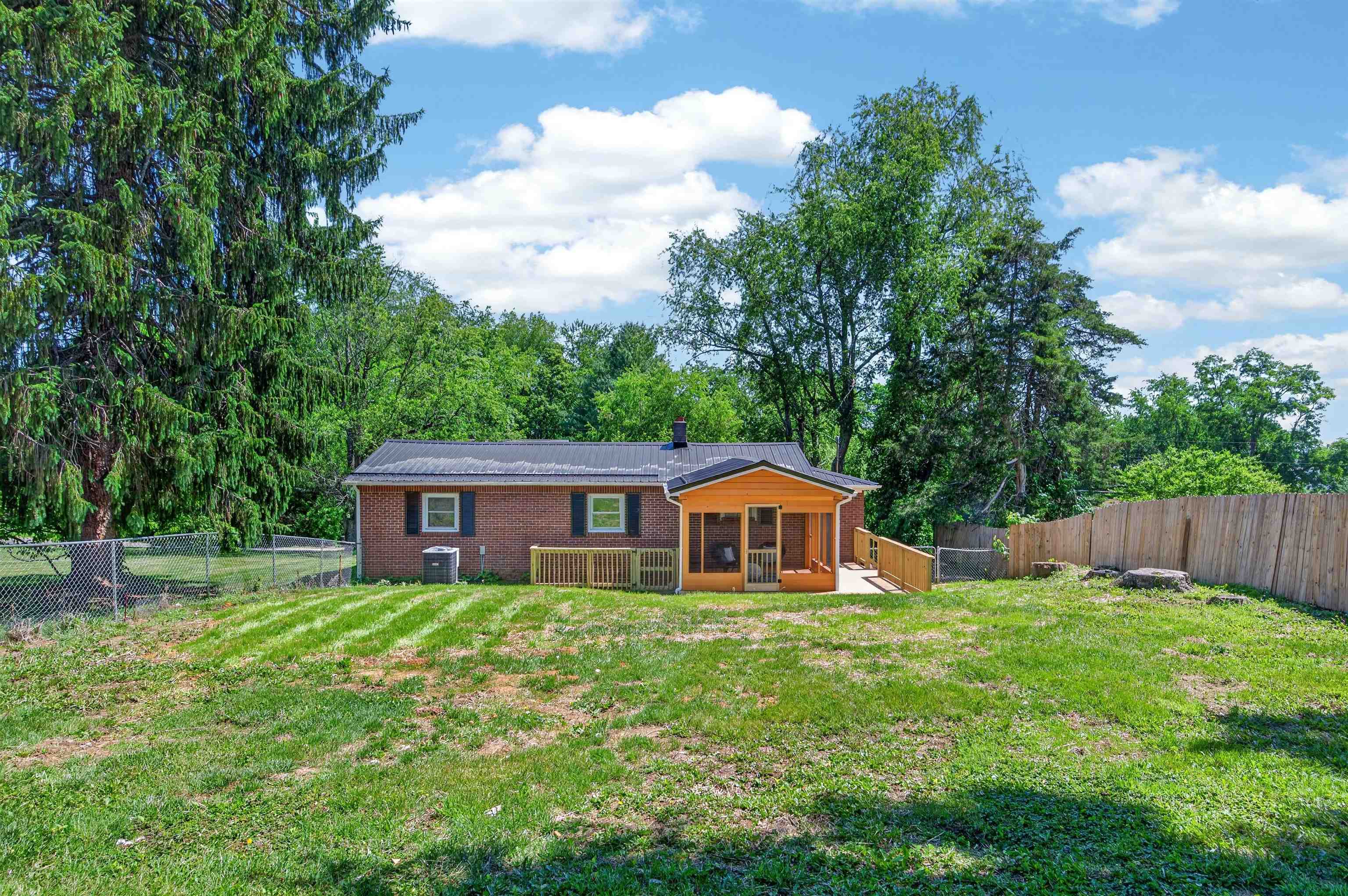 5201 Colonial Drive Dublin VA 24084