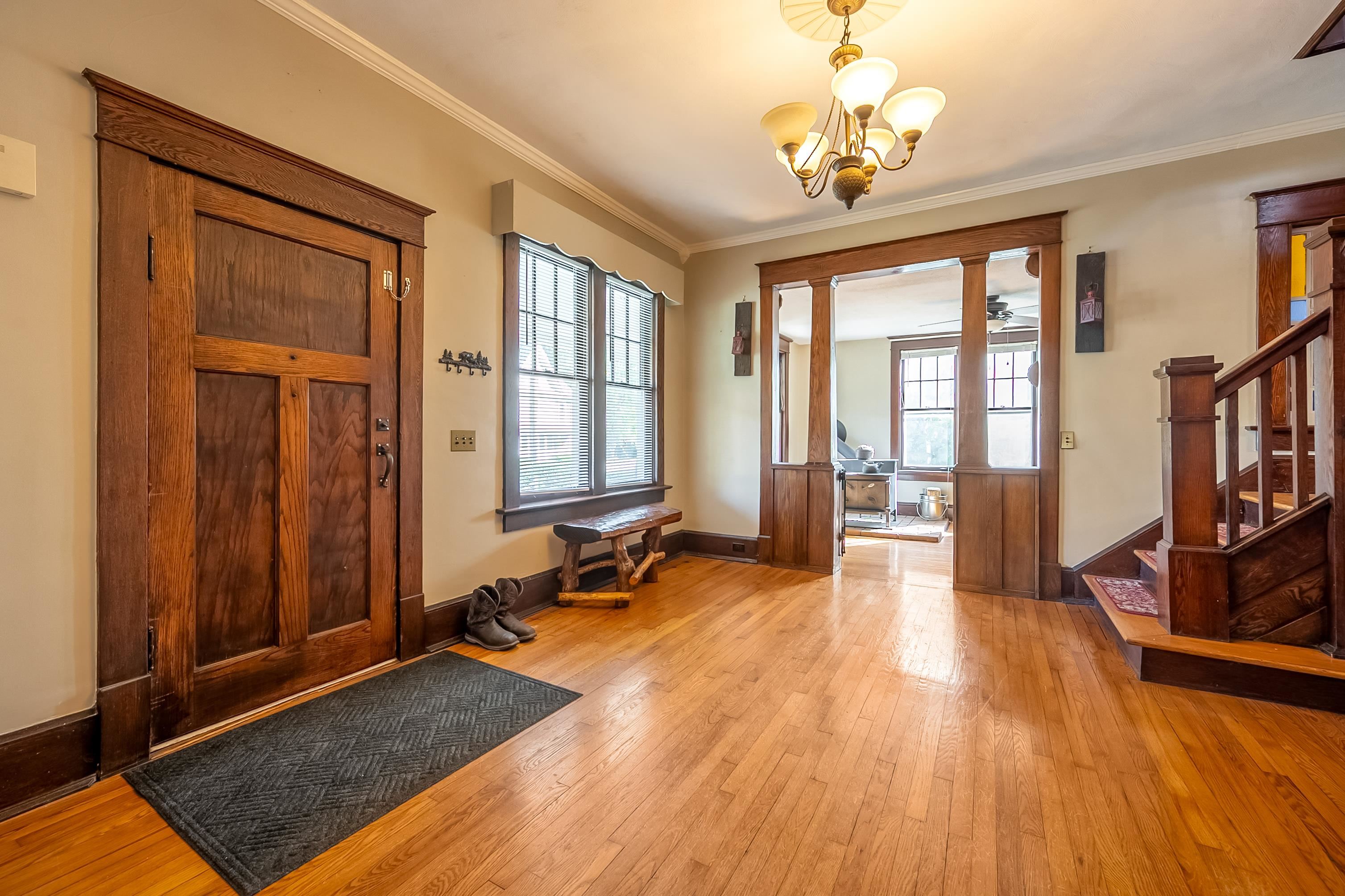 340 Main Street Narrows VA 24124