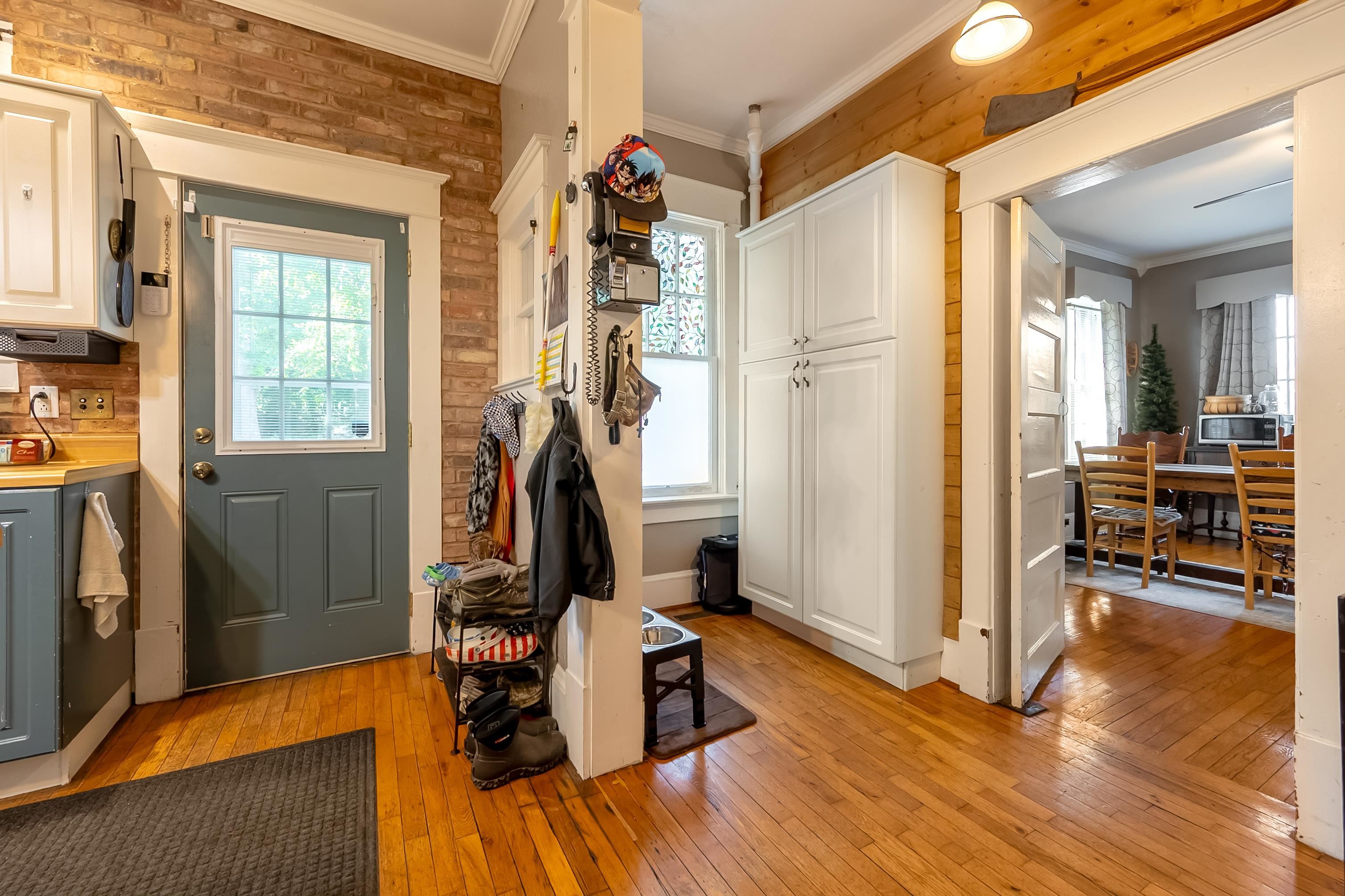 340 Main Street Narrows VA 24124