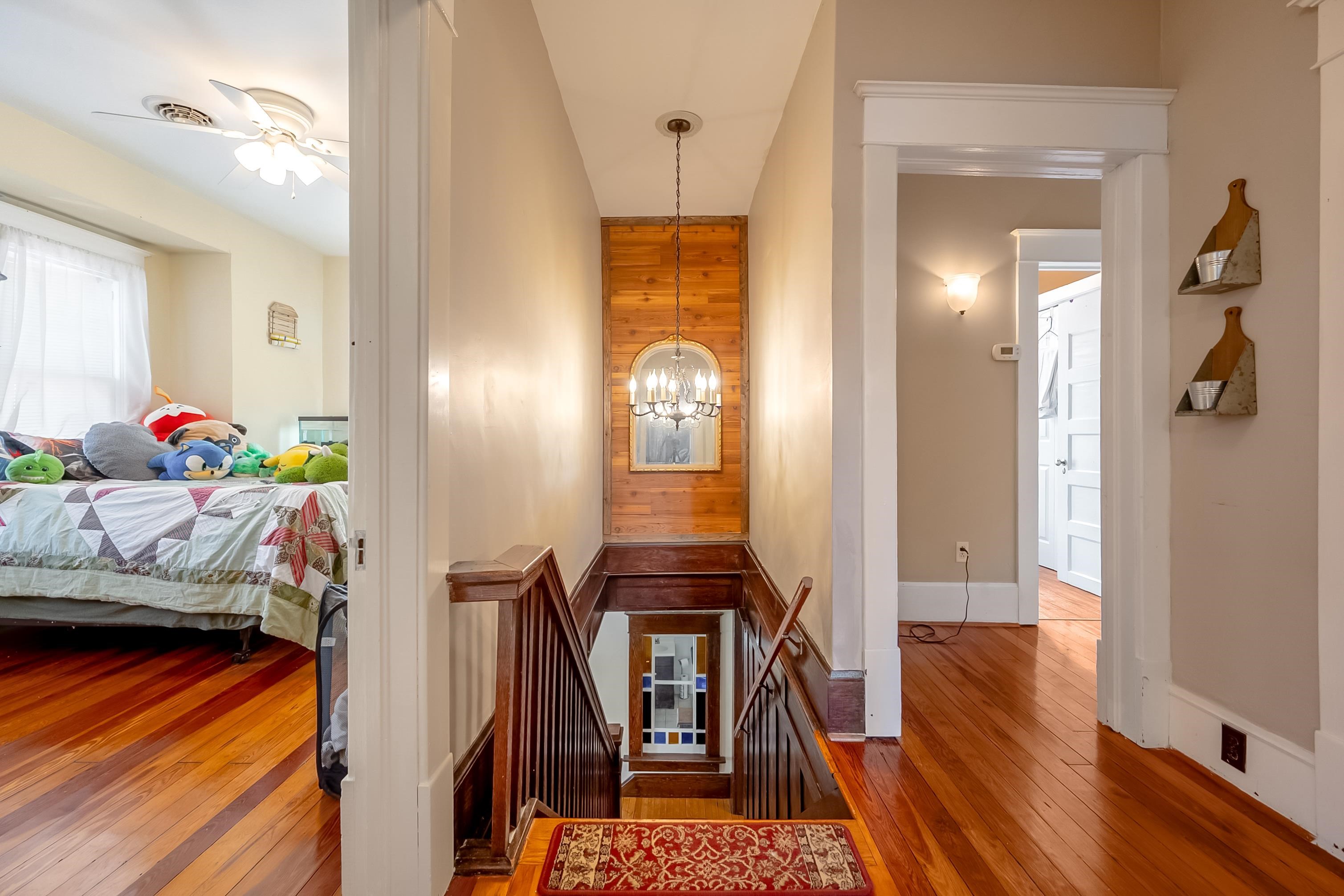 340 Main Street Narrows VA 24124