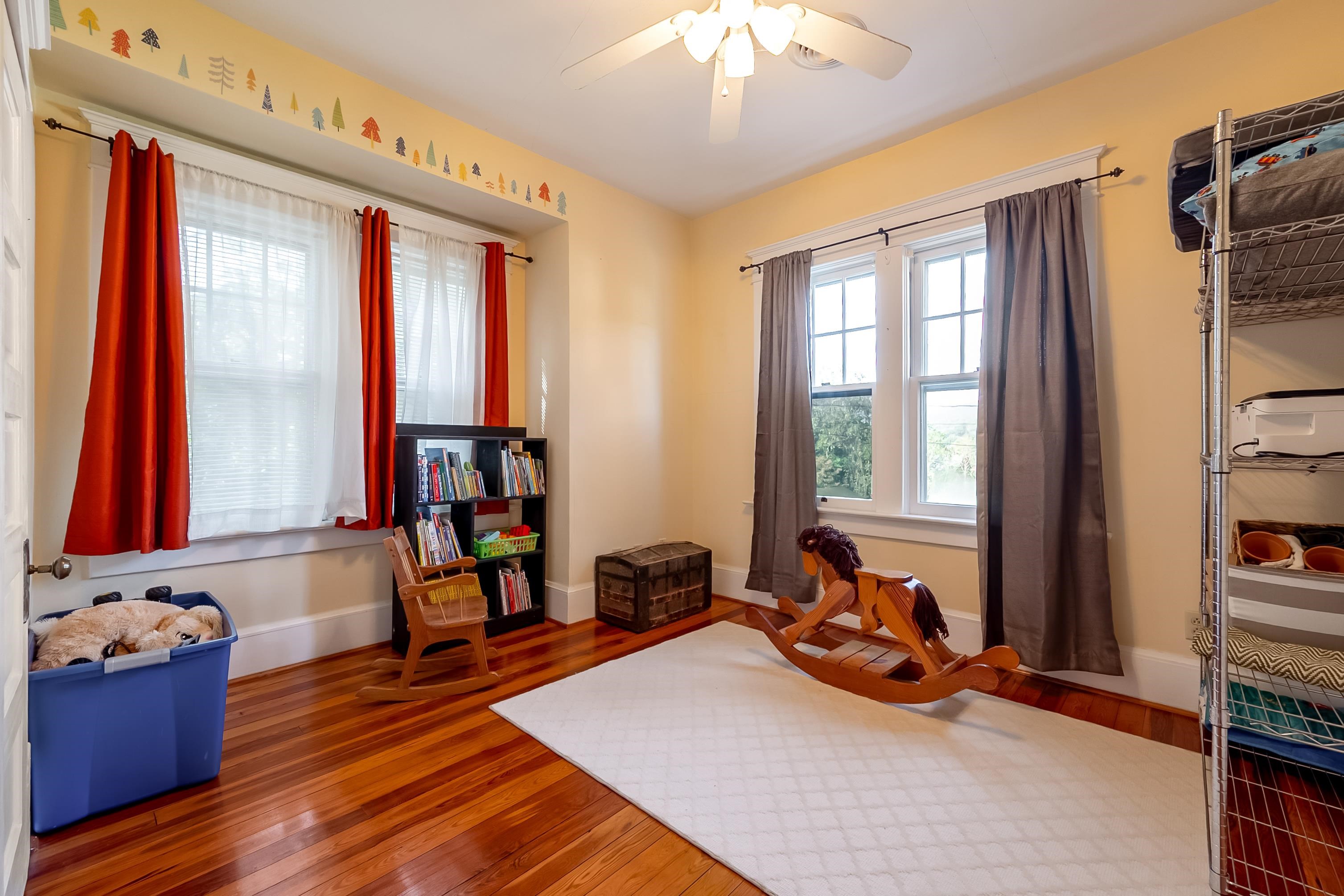 340 Main Street Narrows VA 24124