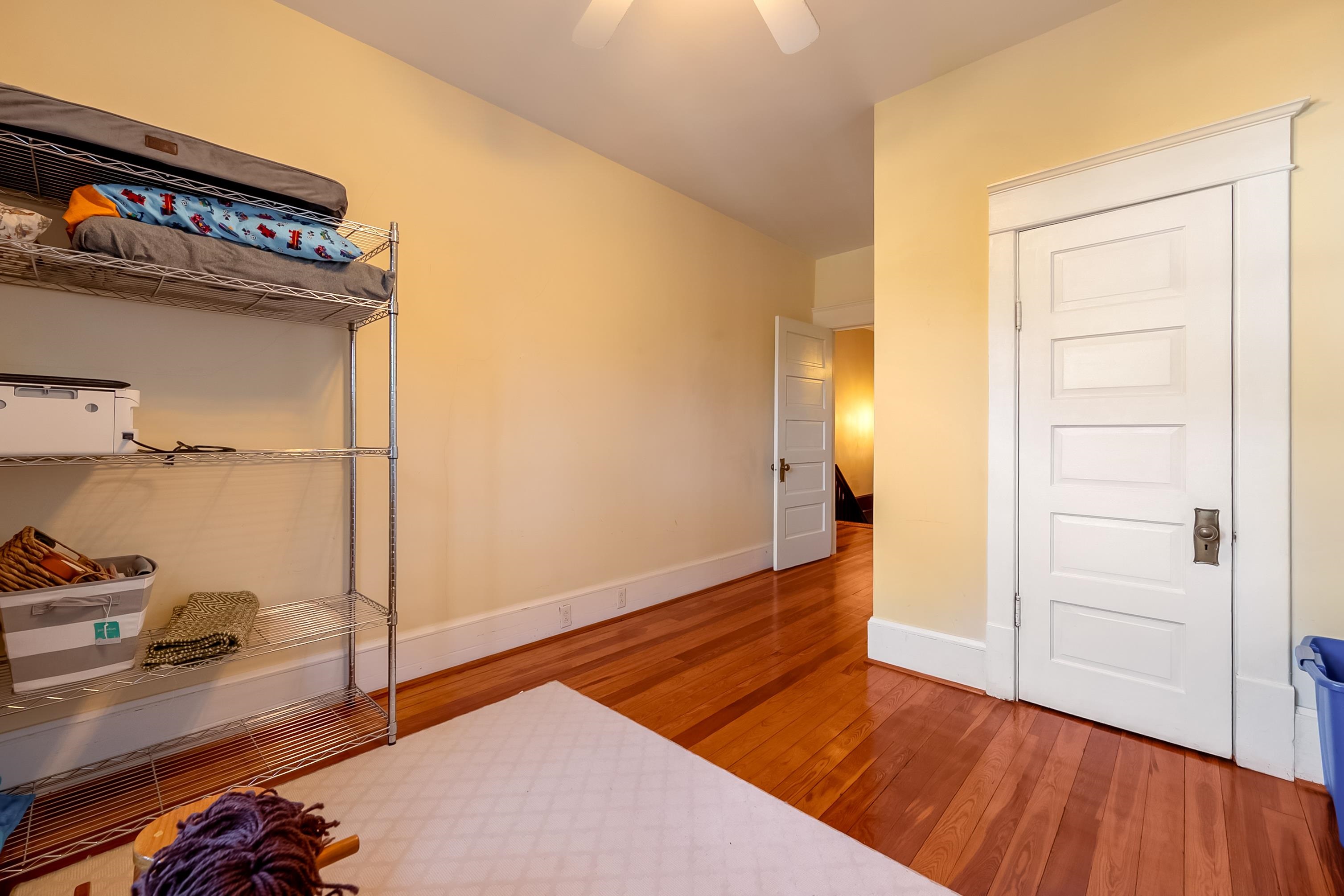 340 Main Street Narrows VA 24124