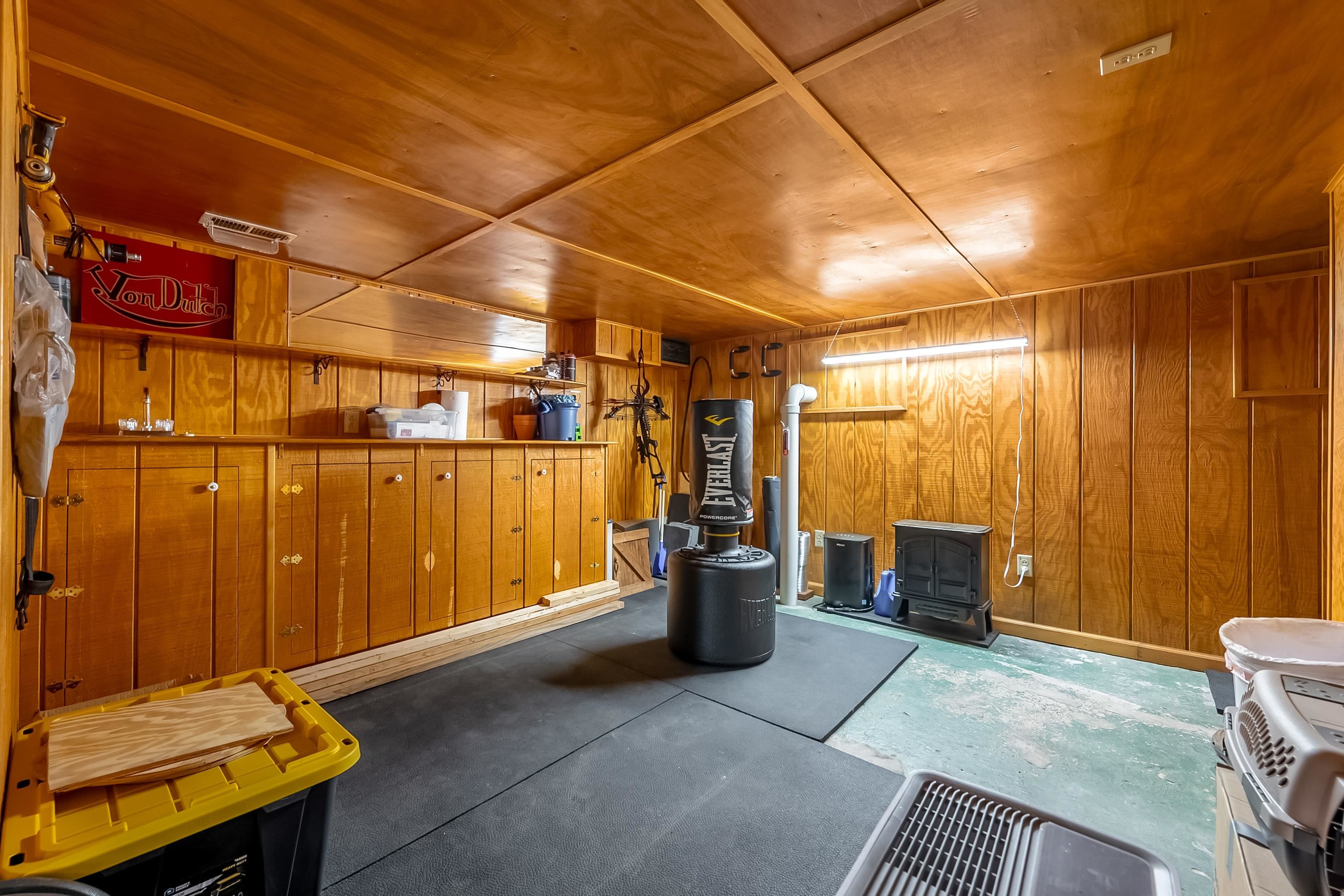 340 Main Street Narrows VA 24124