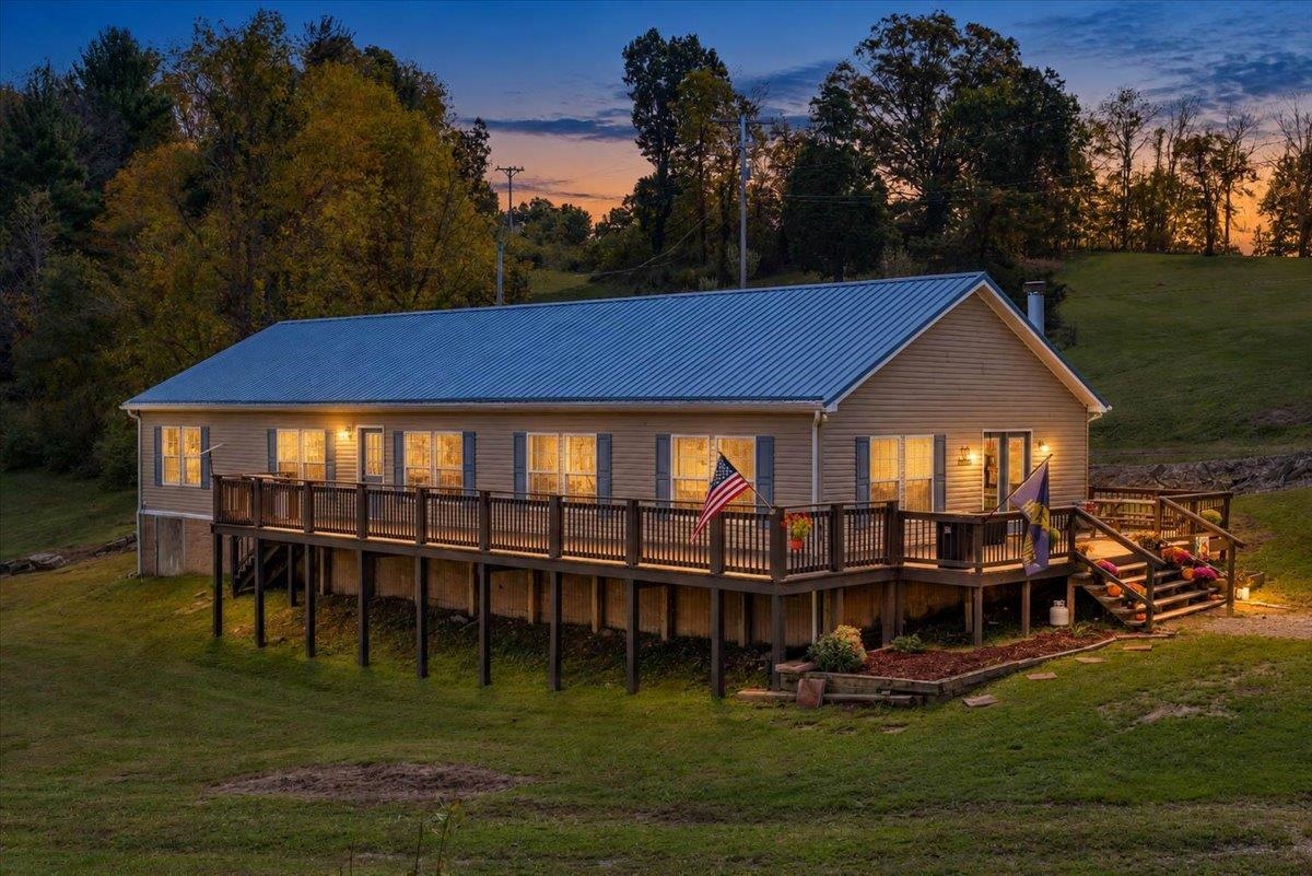109 Oakview Lane Pearisburg VA 24134