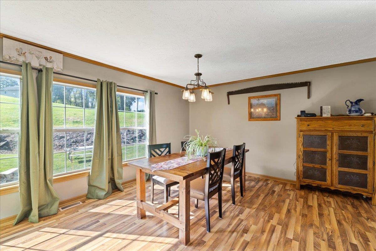 109 Oakview Lane Pearisburg VA 24134