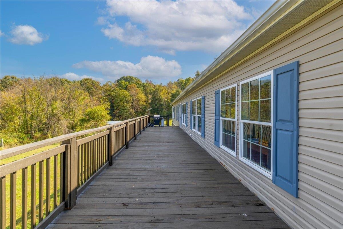 109 Oakview Lane Pearisburg VA 24134