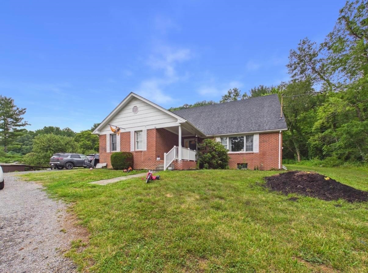 104 Southview Avenue Narrows VA 24124