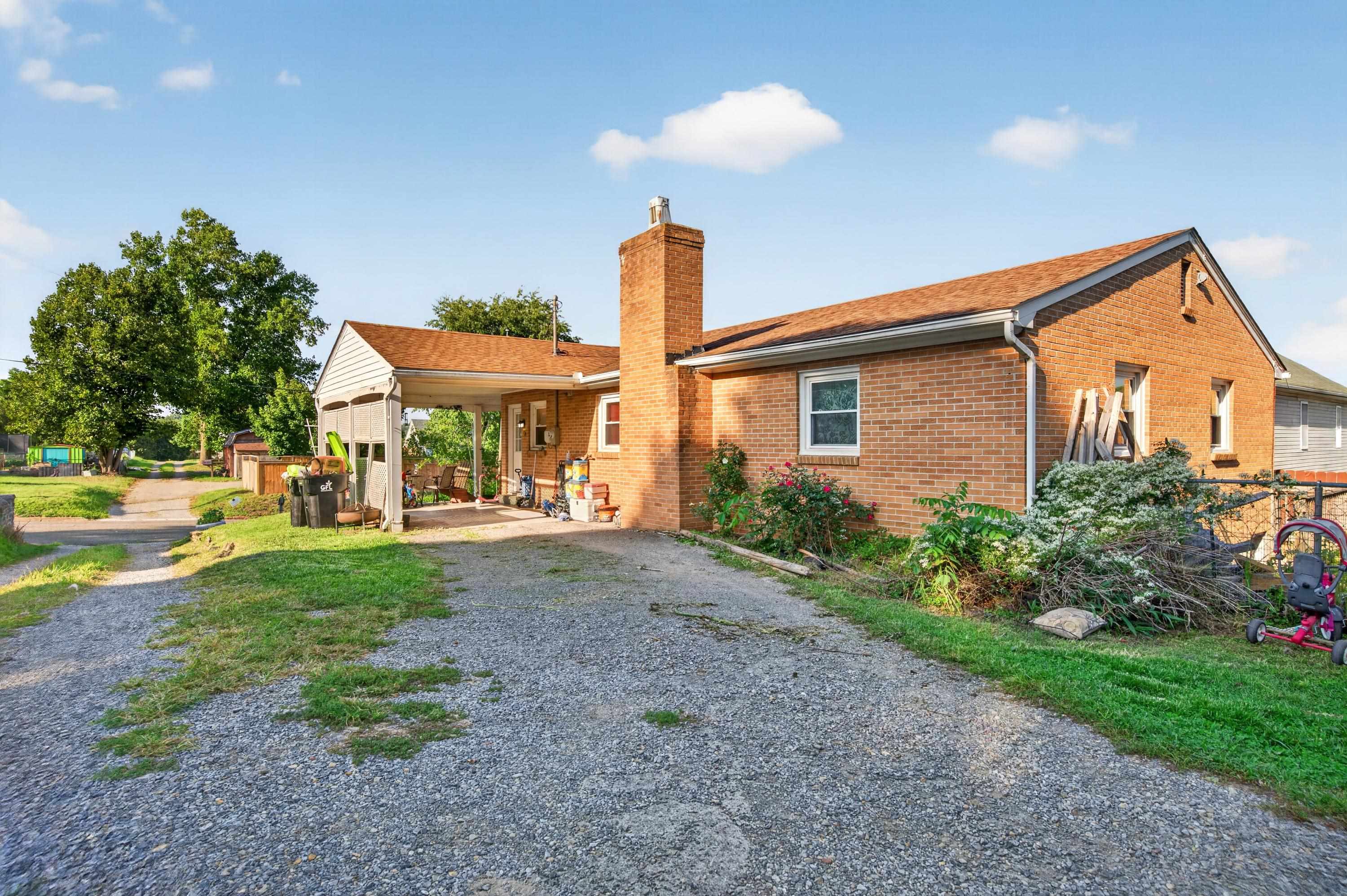 419 Second Street SW Pulaski VA 24301