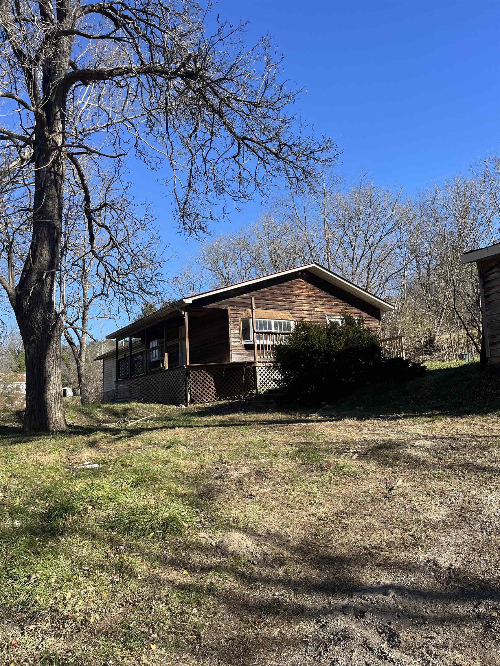 5396 Graysontown Road Radford VA 24141