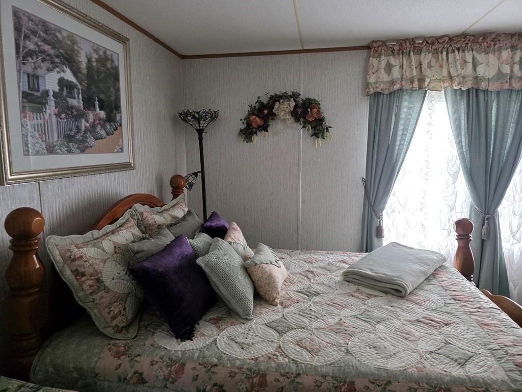 222 Stemwell Lane Austinville VA 24312