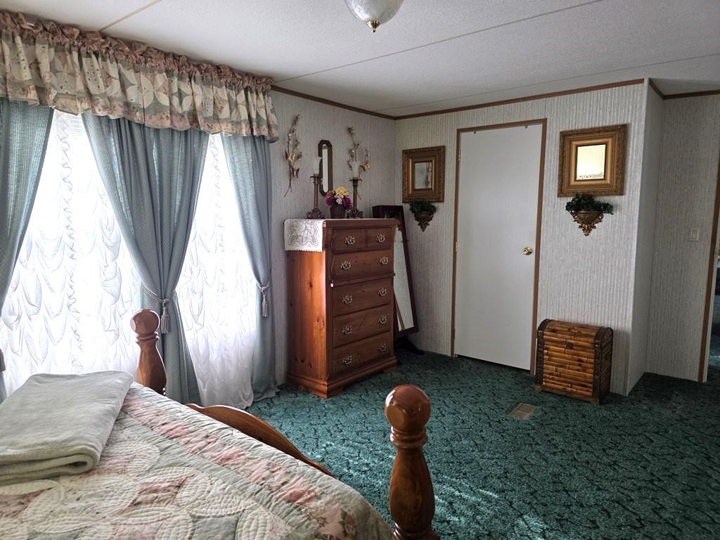 222 Stemwell Lane Austinville VA 24312