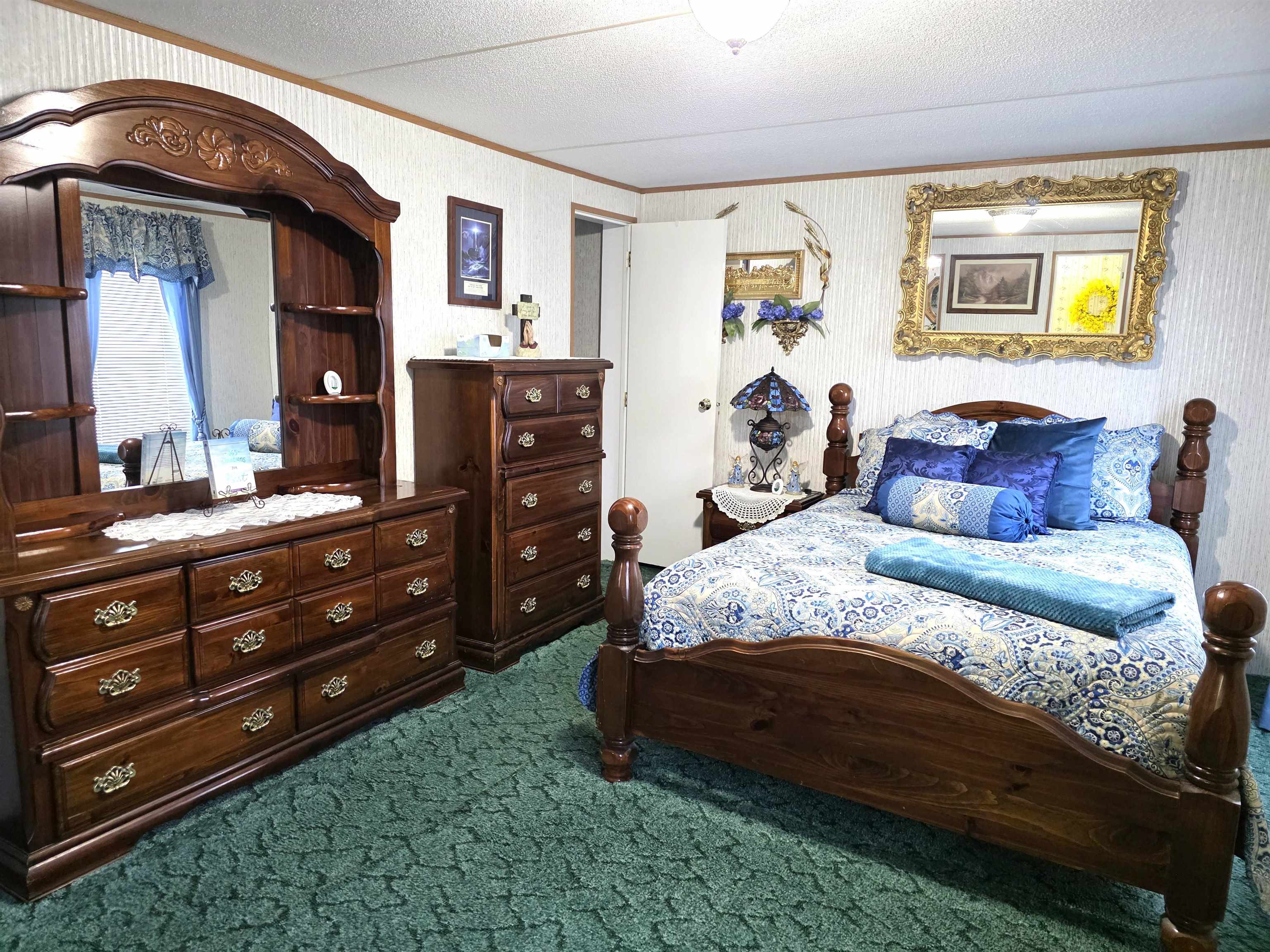 222 Stemwell Lane Austinville VA 24312