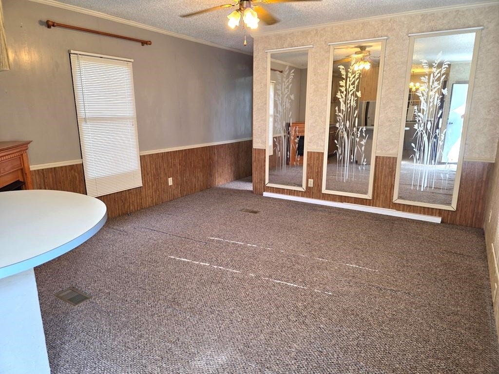 222 Stemwell Lane Austinville VA 24312