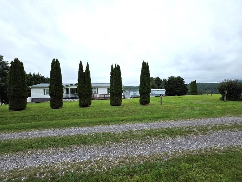 222 Stemwell Lane Austinville VA 24312