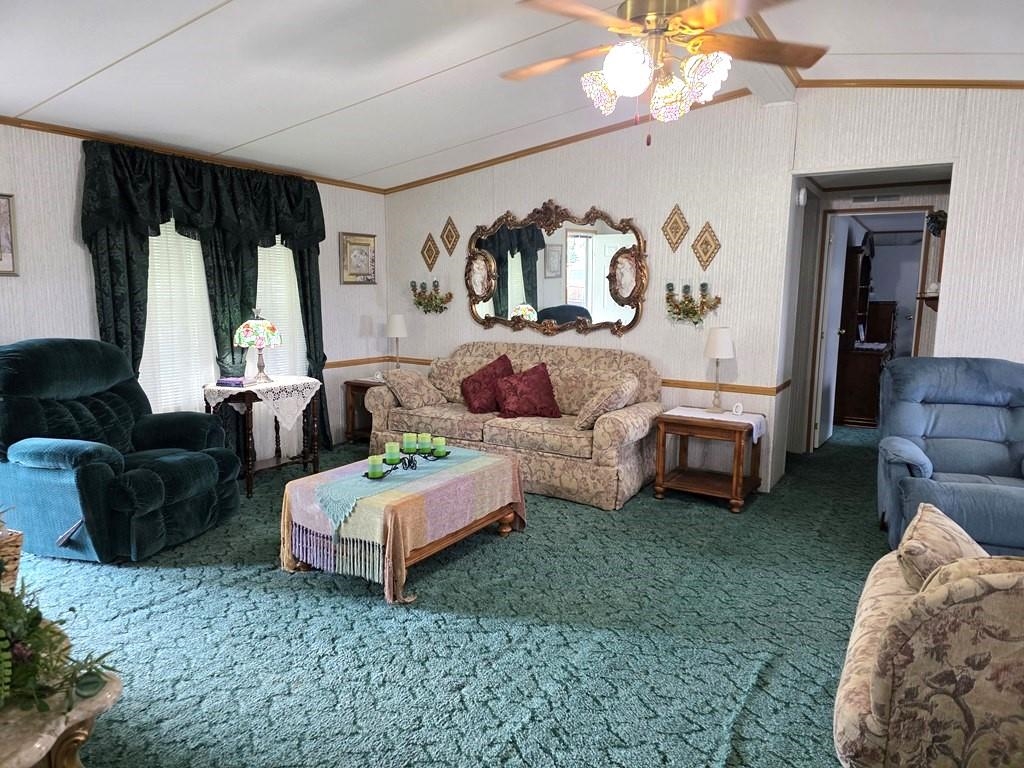 222 Stemwell Lane Austinville VA 24312