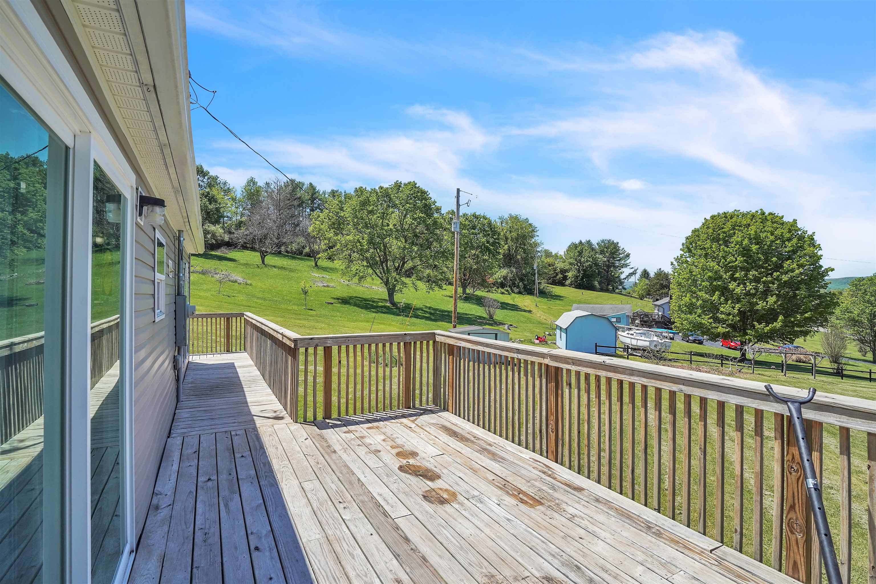 4290 Sunny View Heights Loop Pulaski VA 24301