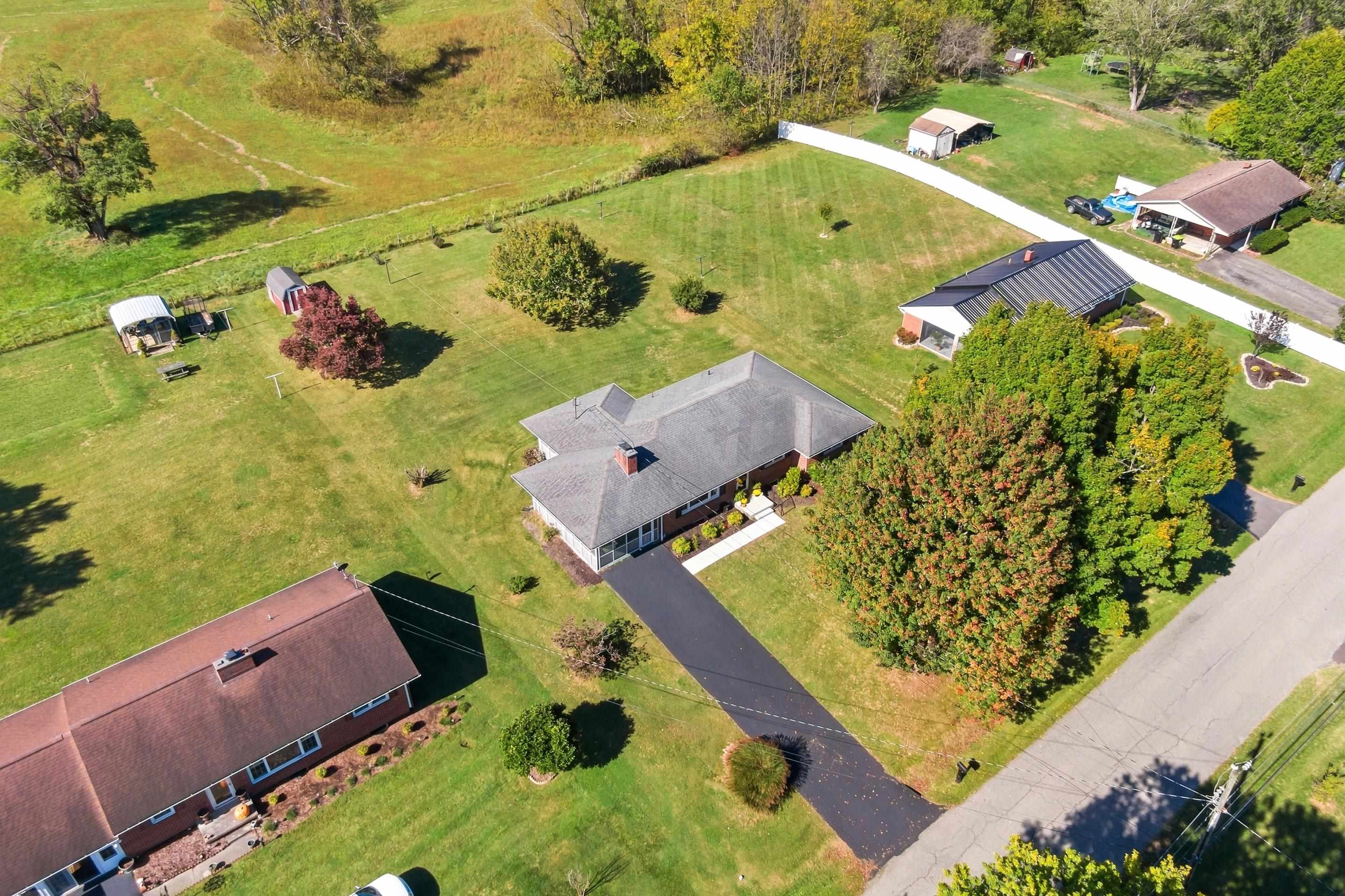 2042 Twin Oaks Avenue Pulaski VA 24301