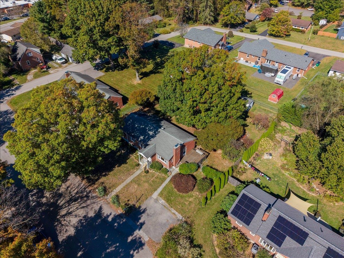 803 Grove Avenue Blacksburg VA 24060