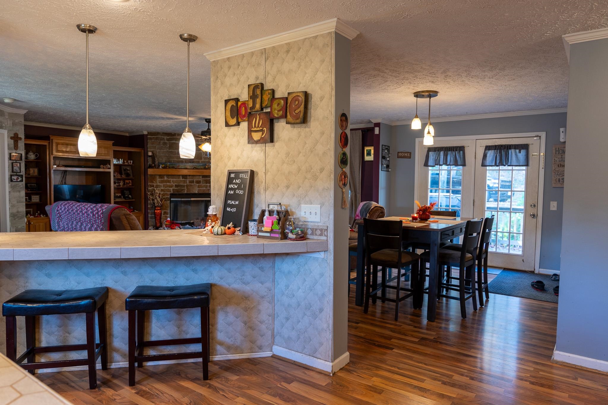 369 Back Road Wytheville VA 24382