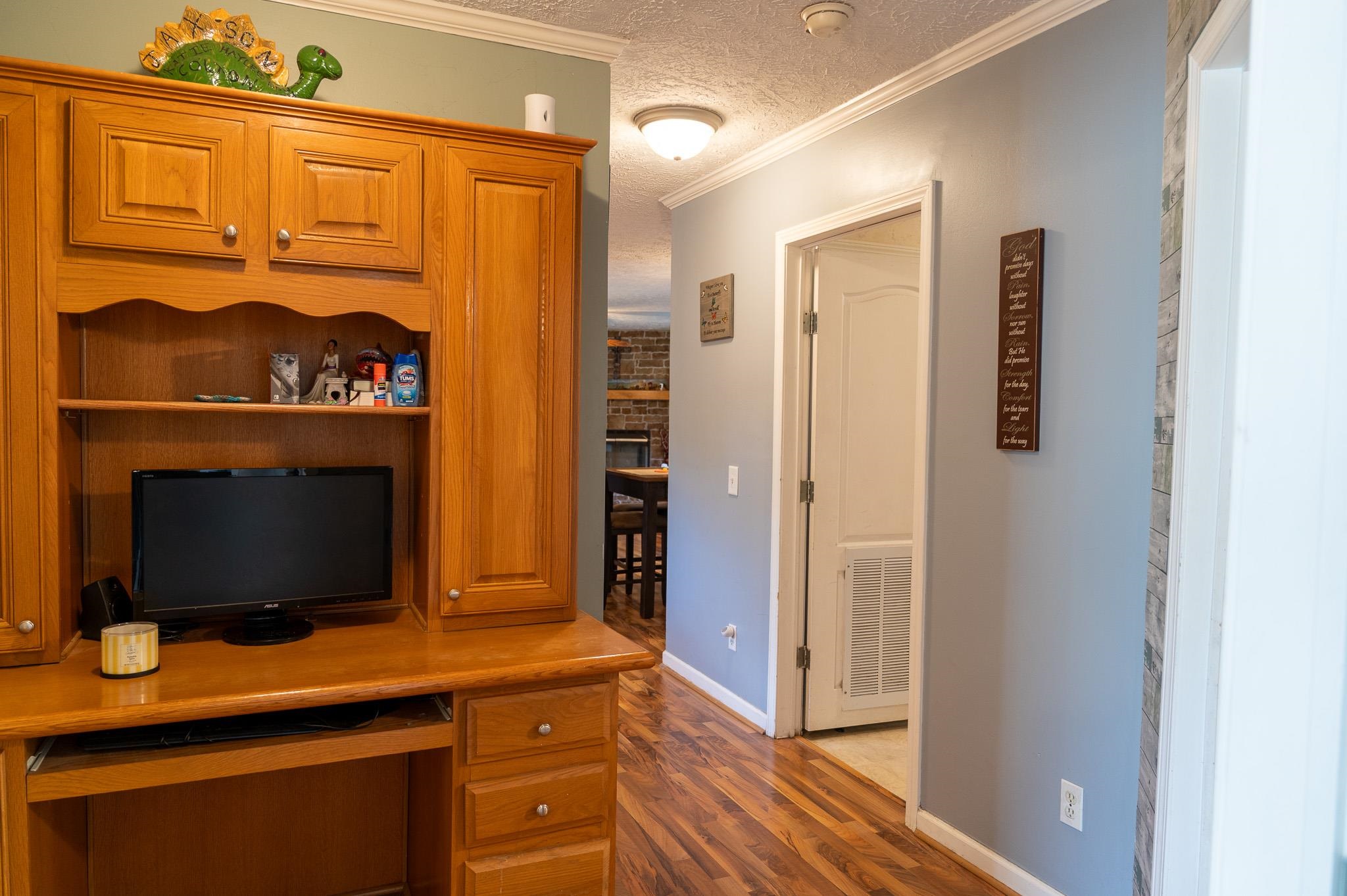 369 Back Road Wytheville VA 24382