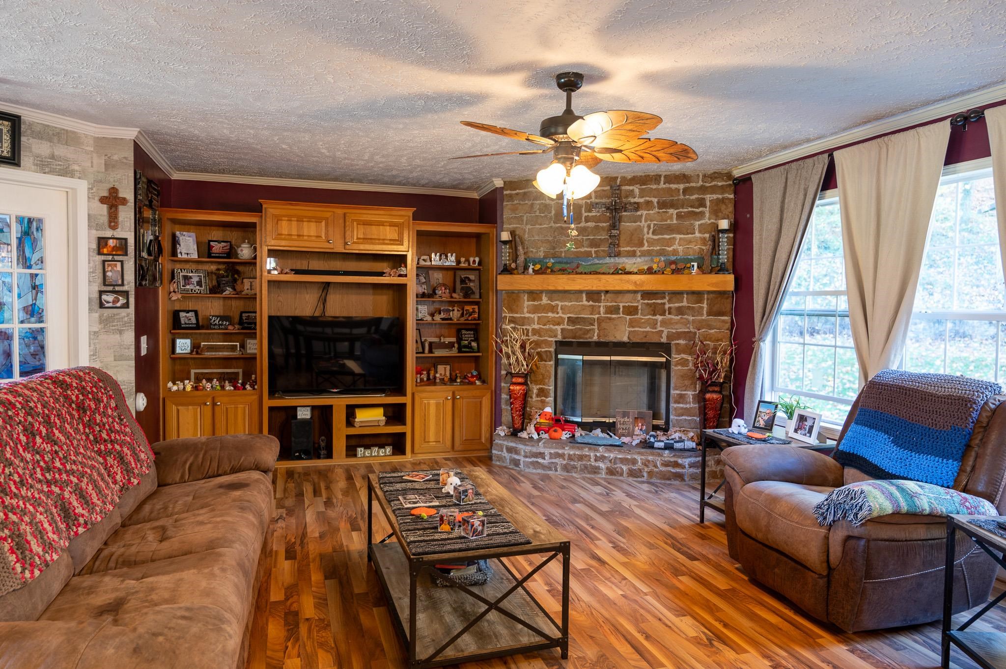 369 Back Road Wytheville VA 24382