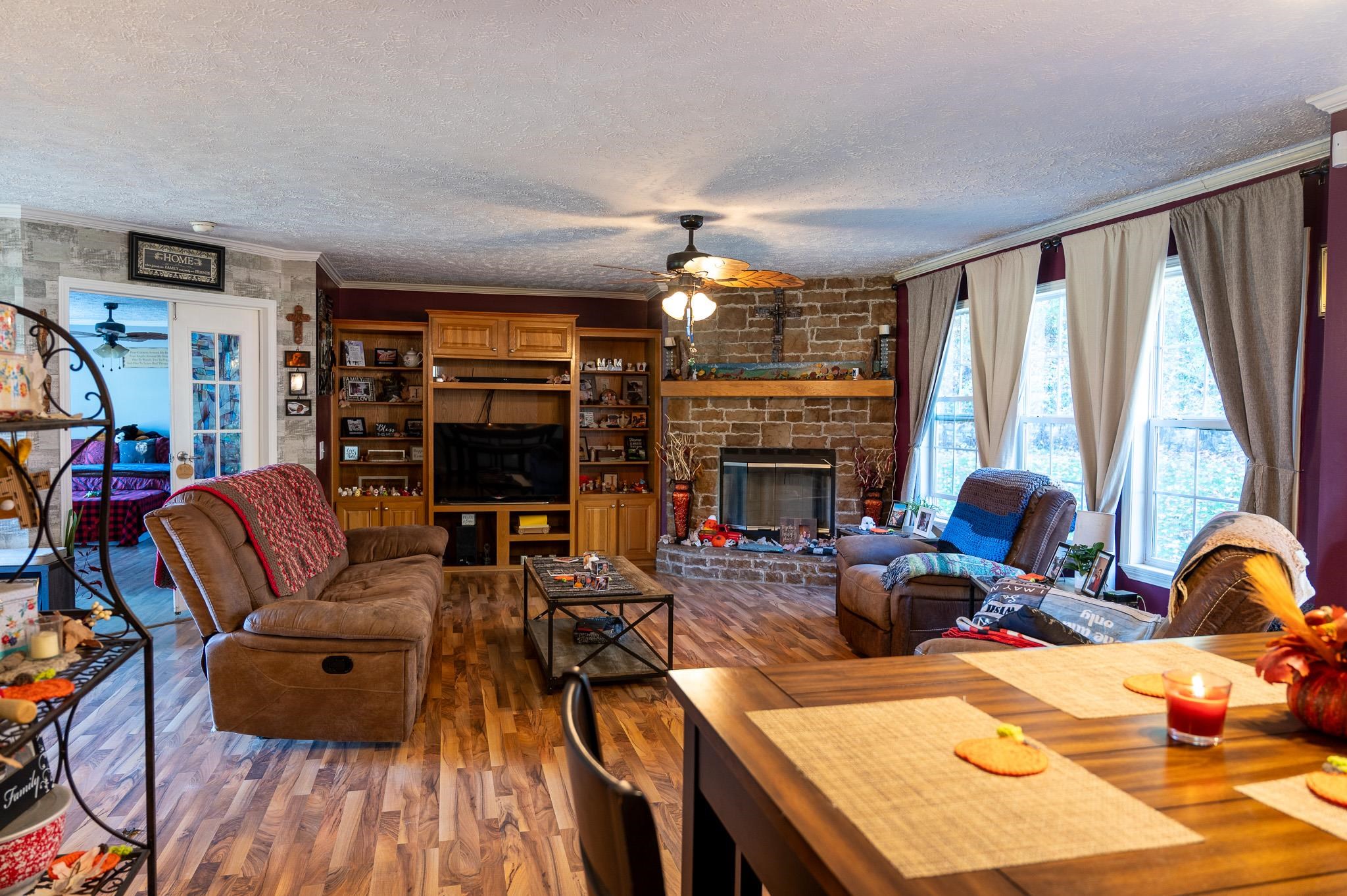 369 Back Road Wytheville VA 24382